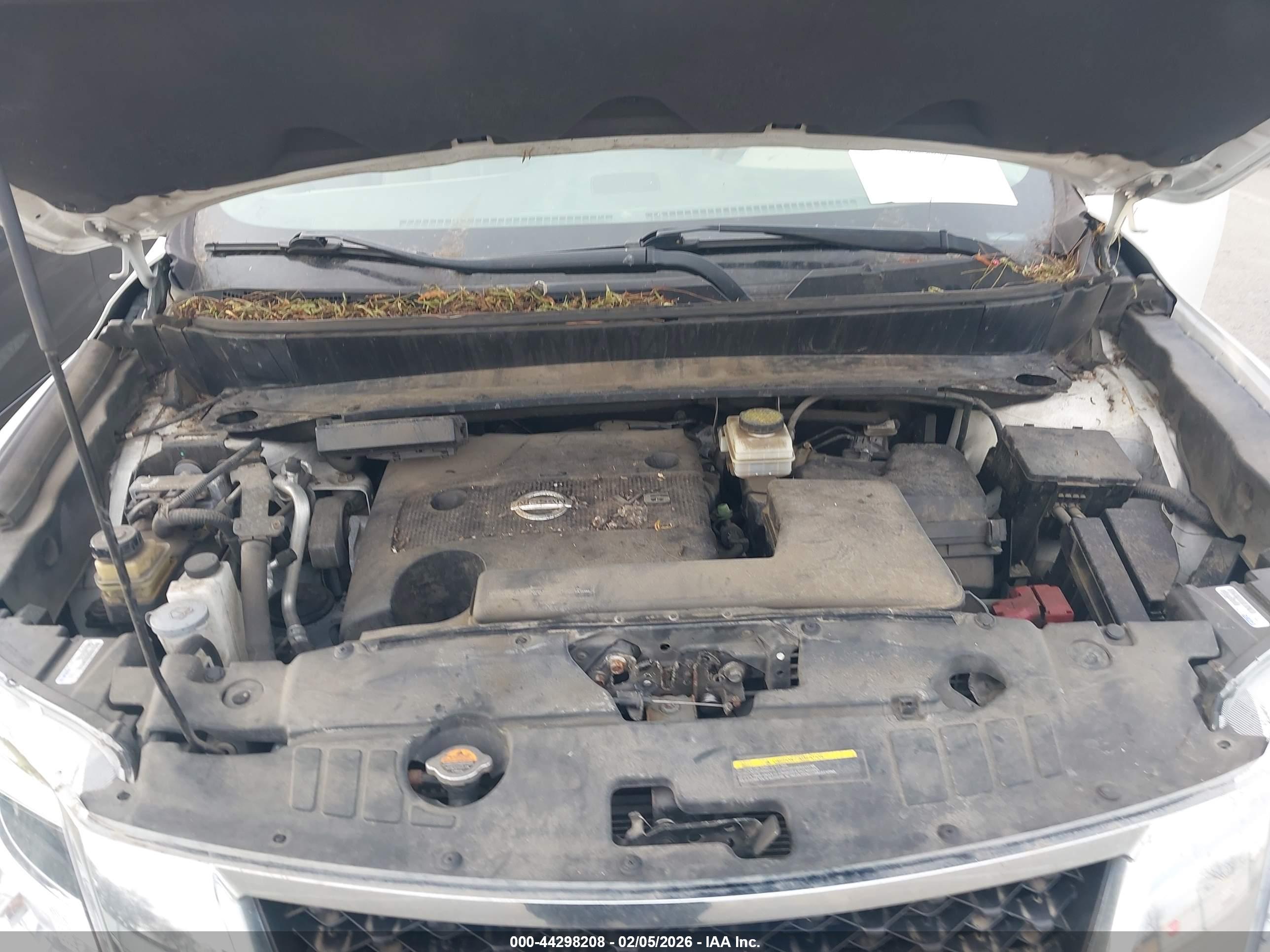 NISSAN PATHFINDER image 10
