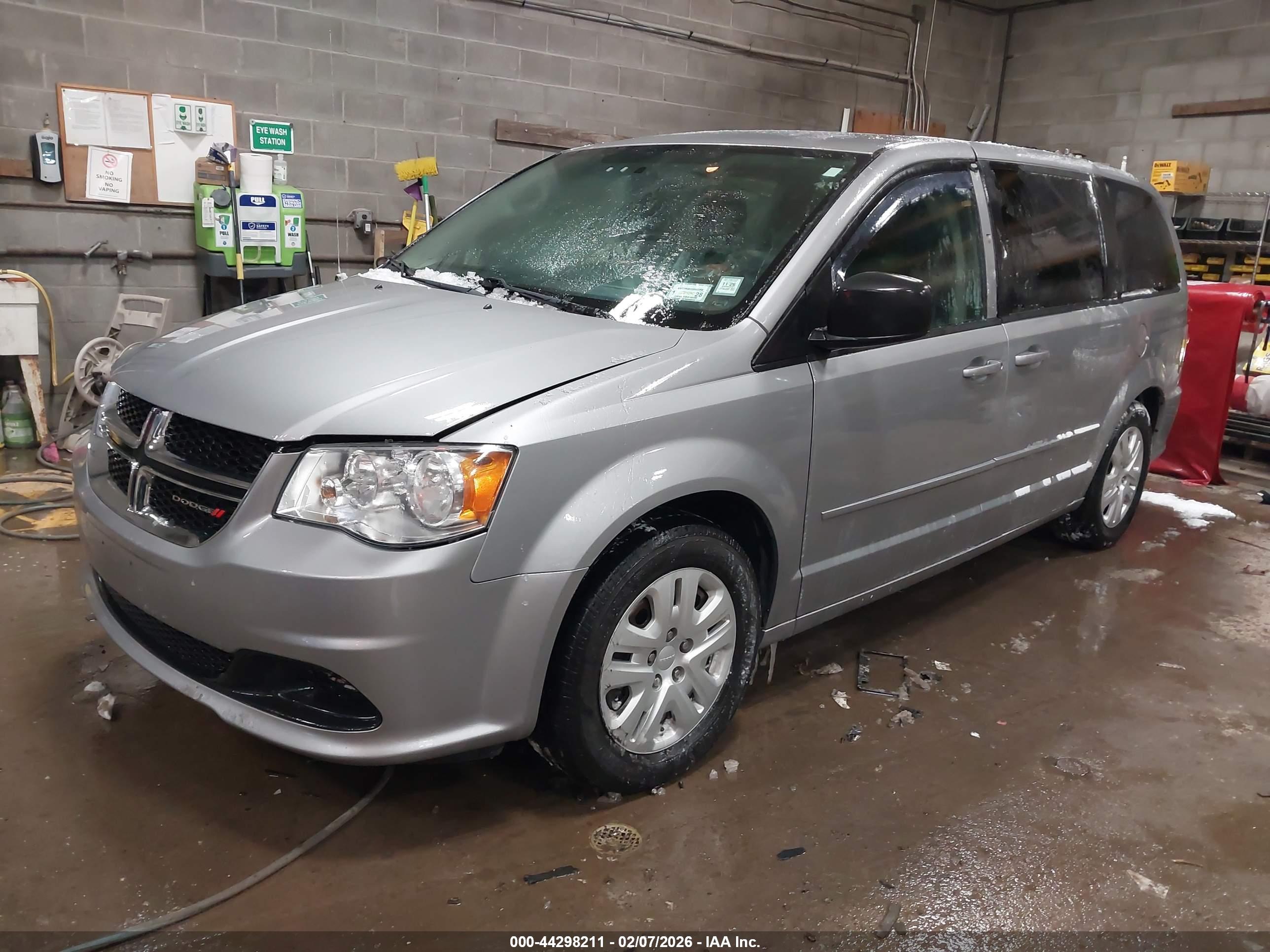 DODGE GRAND image 2