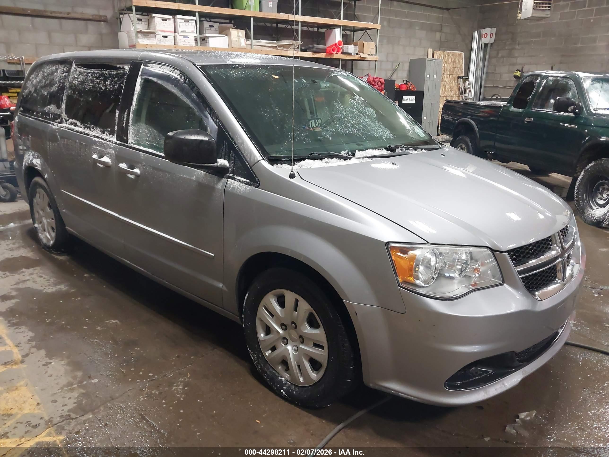 DODGE GRAND image 6