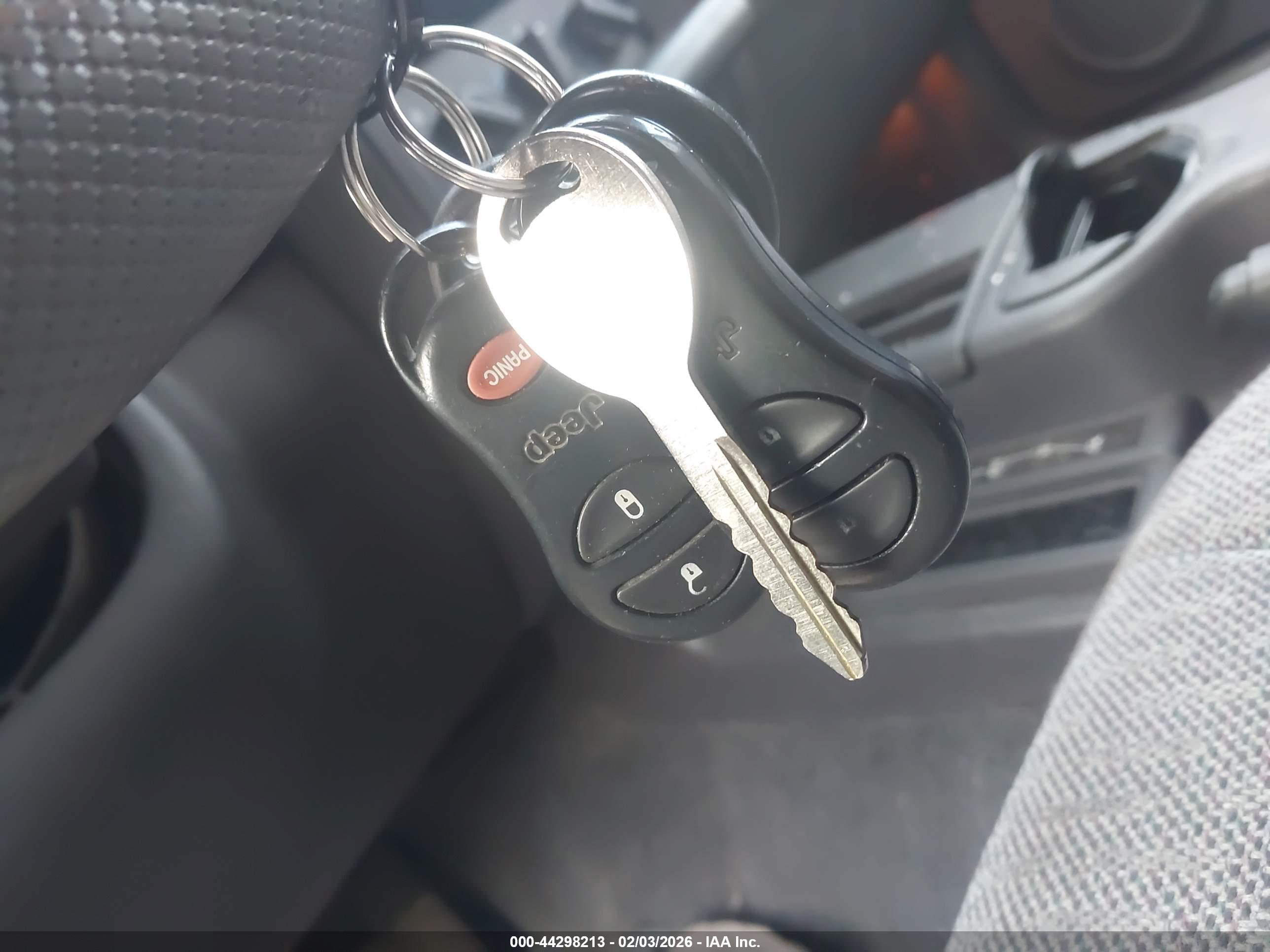 JEEP CHEROKEE image 11