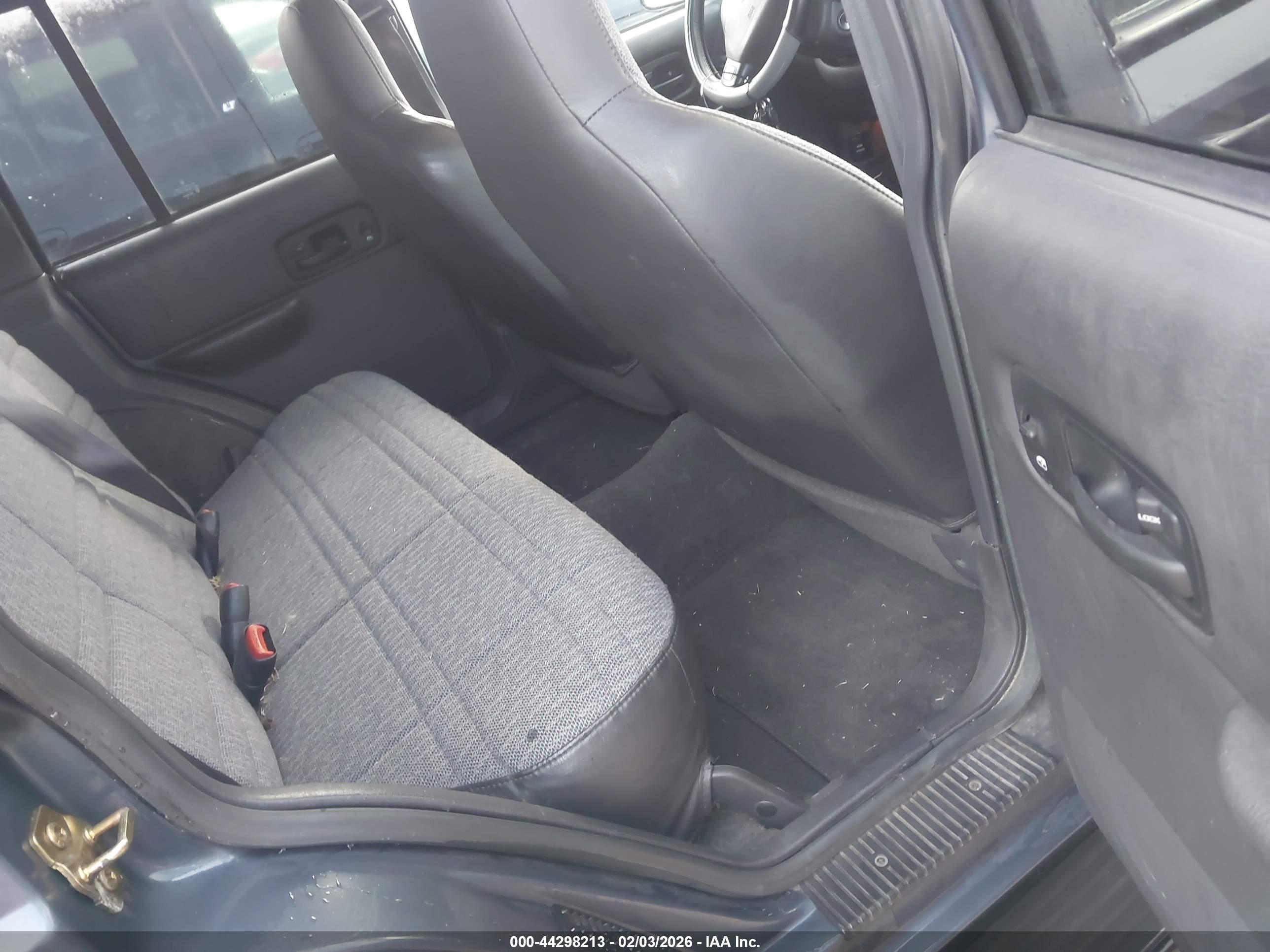 JEEP CHEROKEE image 8