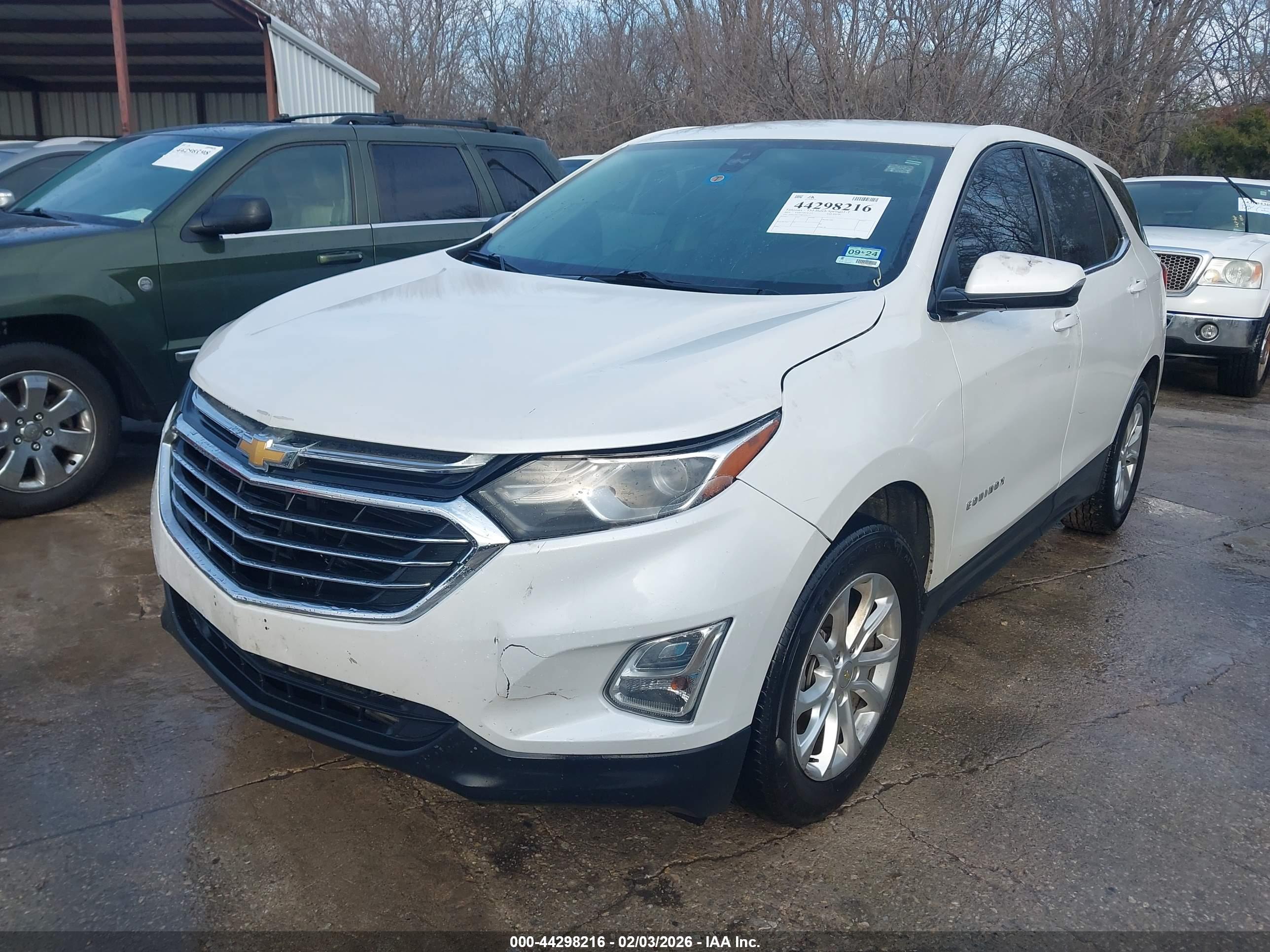 CHEVROLET EQUINOX image 2