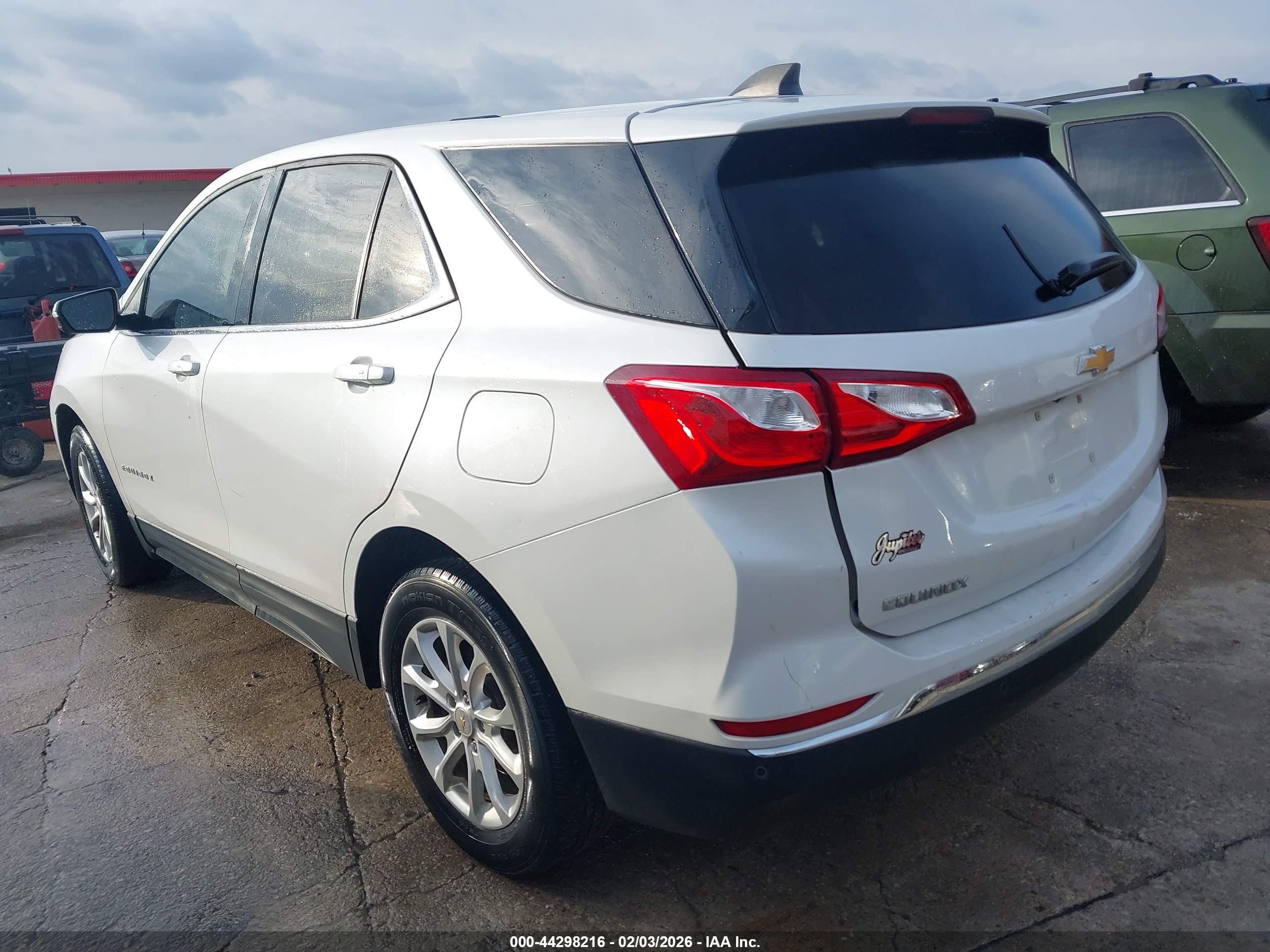 CHEVROLET EQUINOX image 3