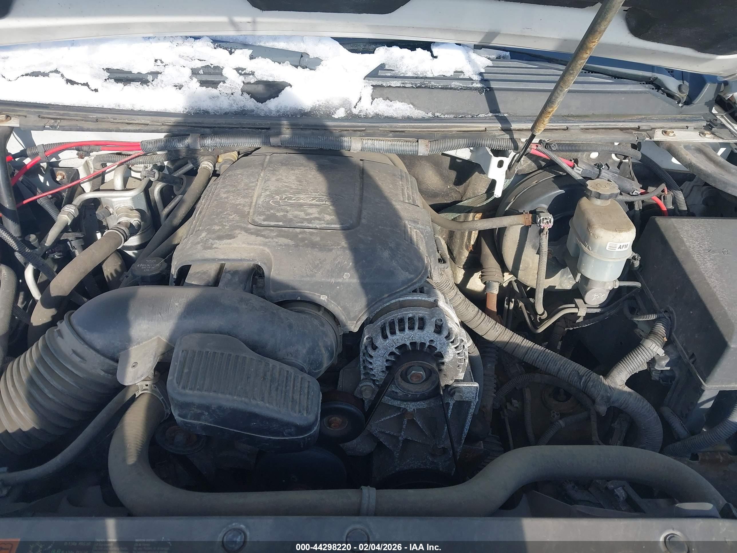 CHEVROLET TAHOE image 10