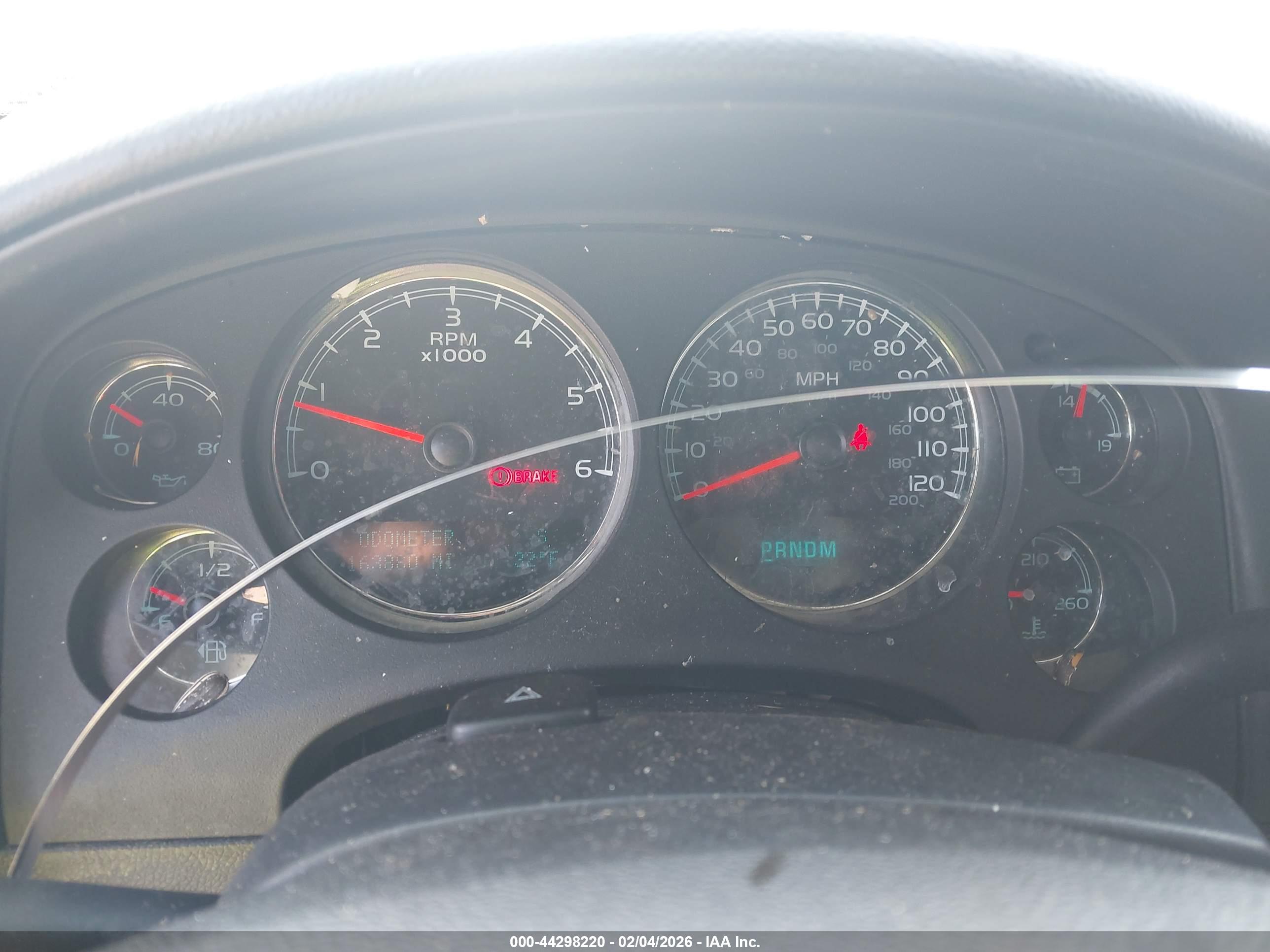 CHEVROLET TAHOE image 7