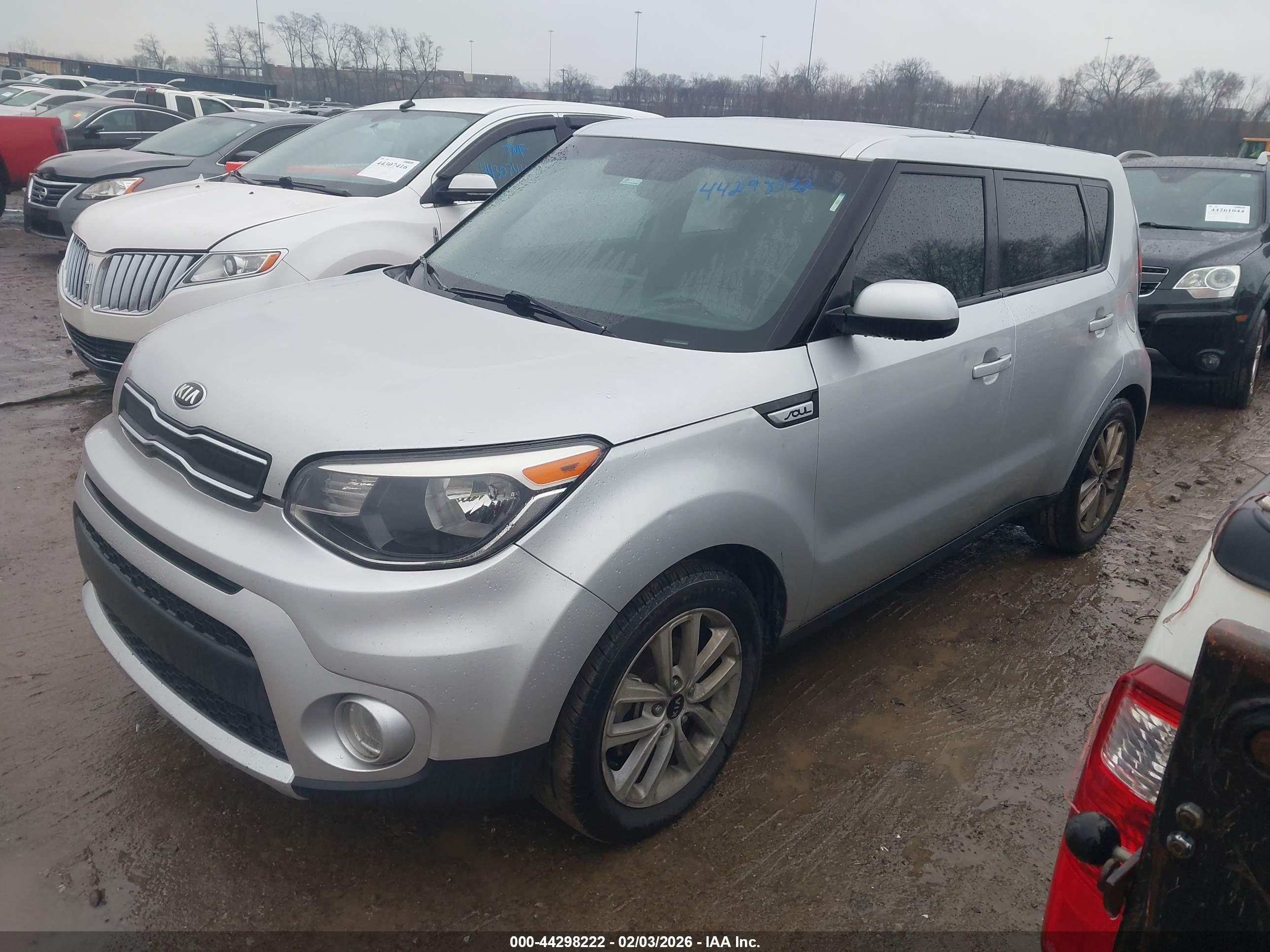 KIA SOUL image 2