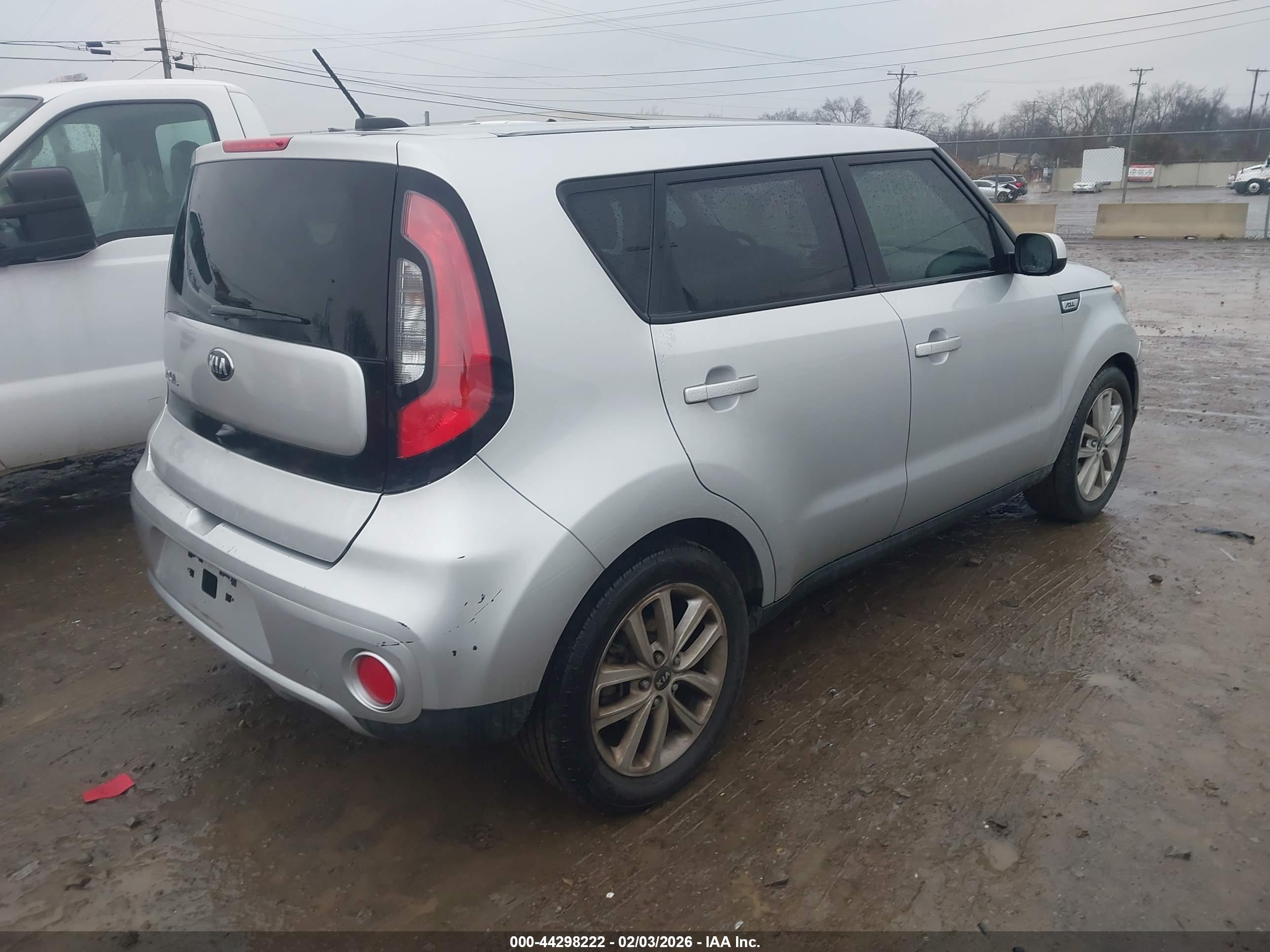 KIA SOUL image 4