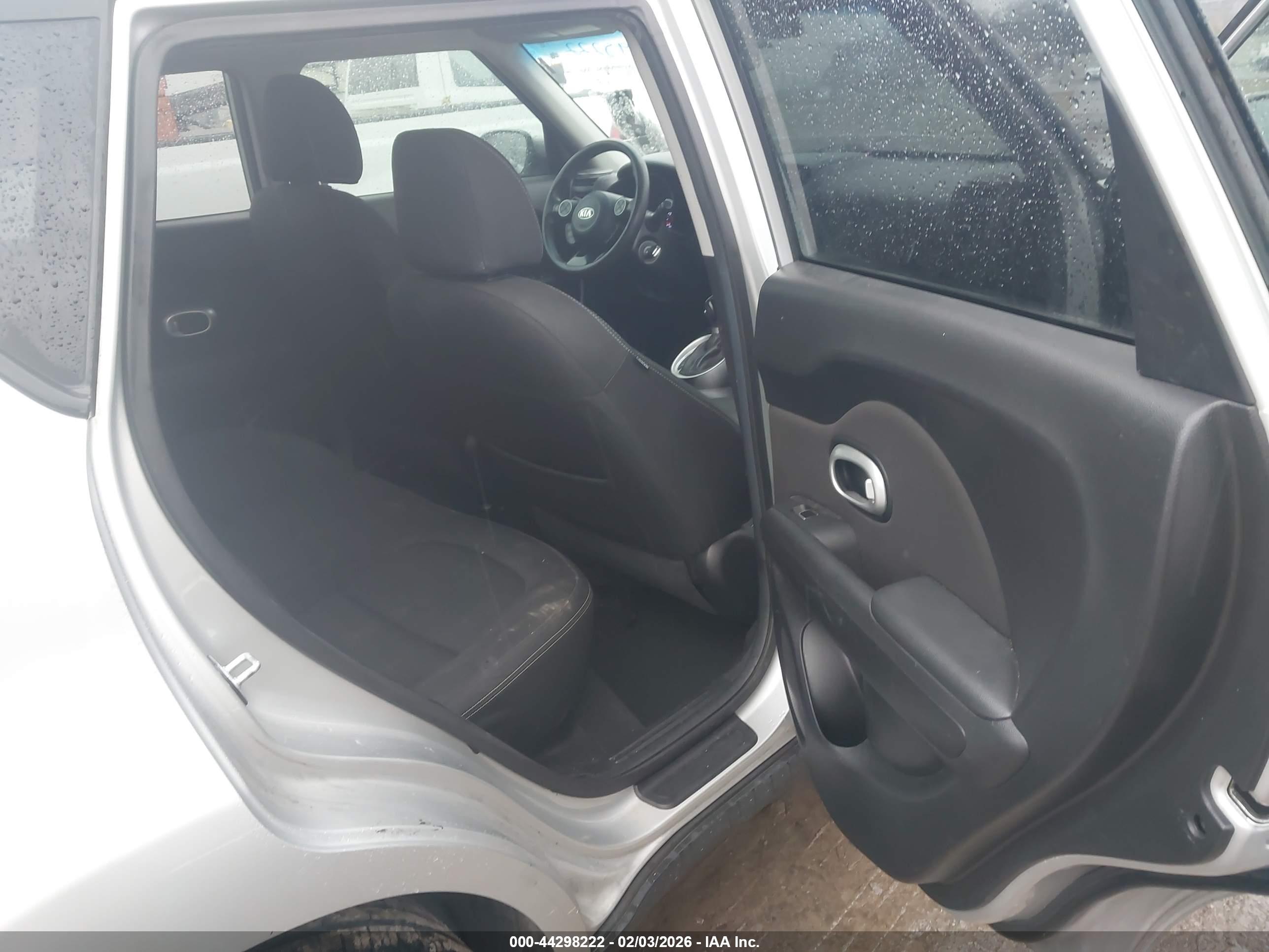 KIA SOUL image 8
