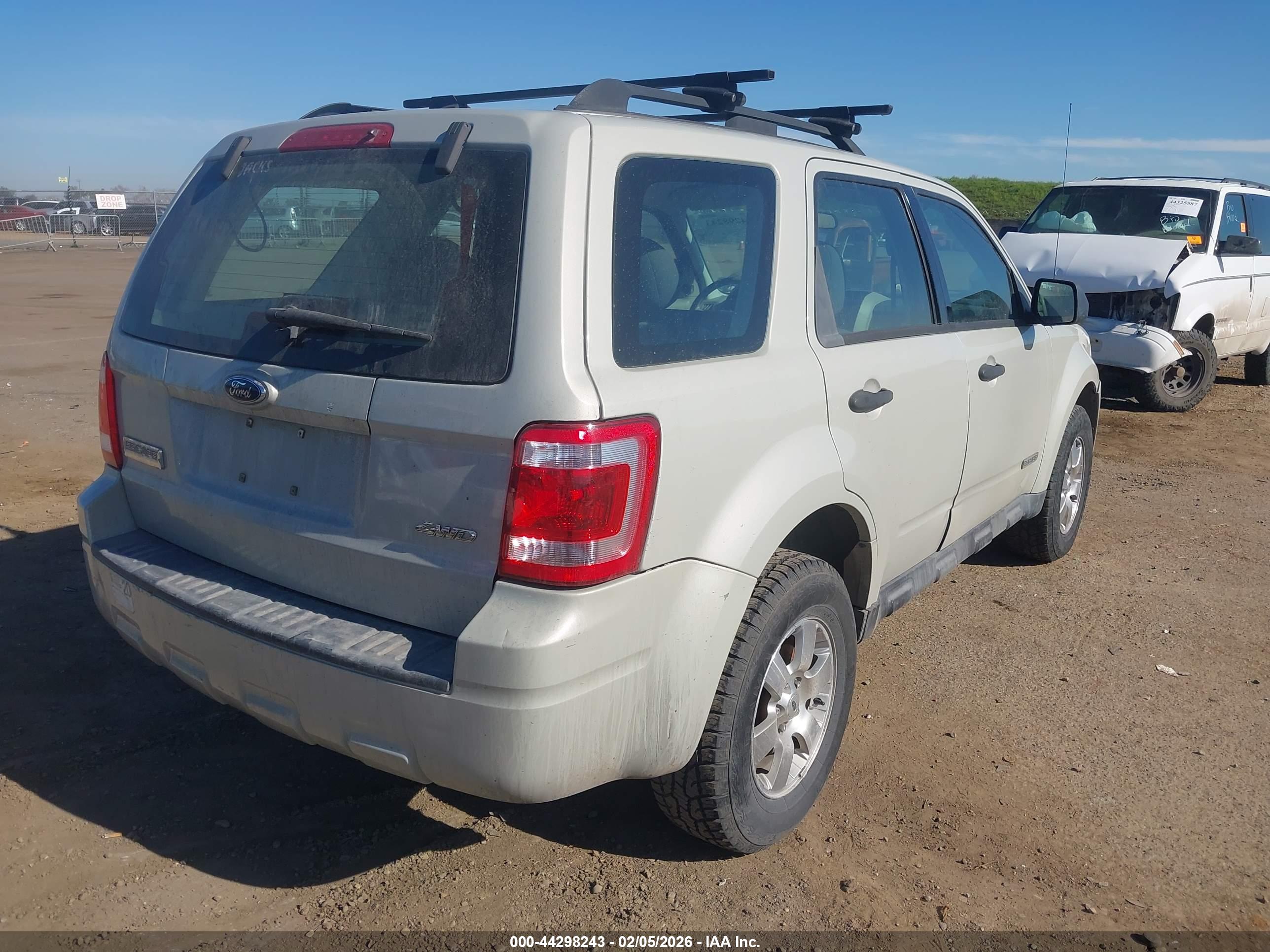 FORD ESCAPE image 4
