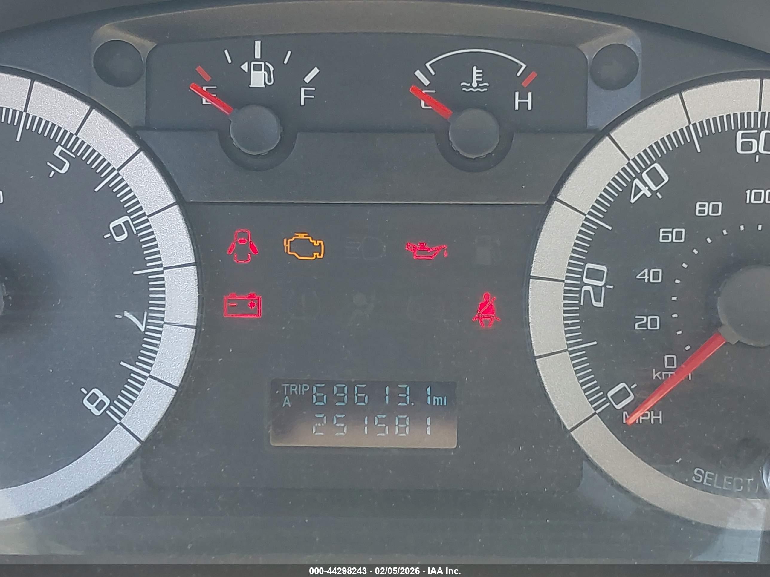 FORD ESCAPE image 7