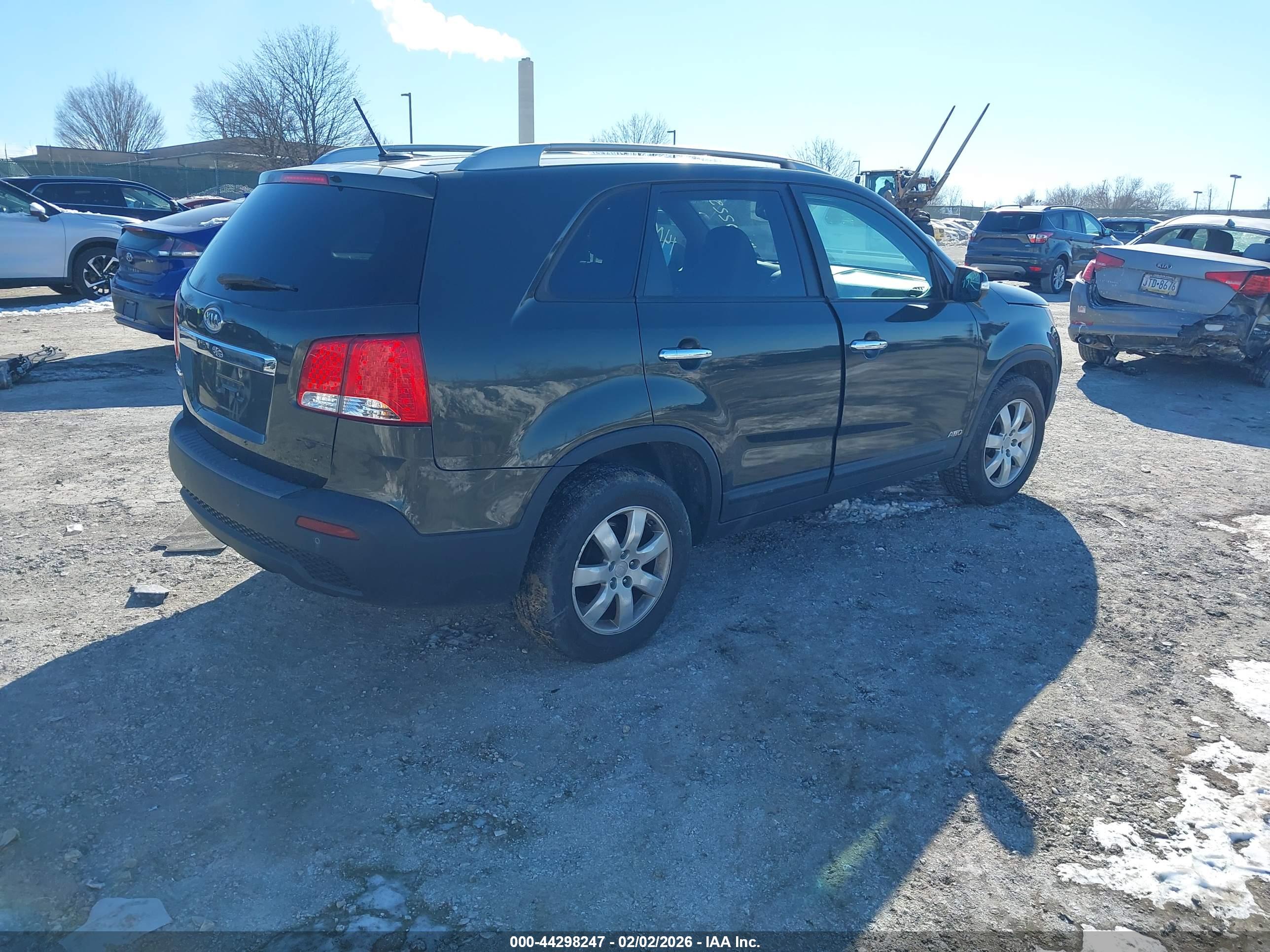 KIA SORENTO image 4