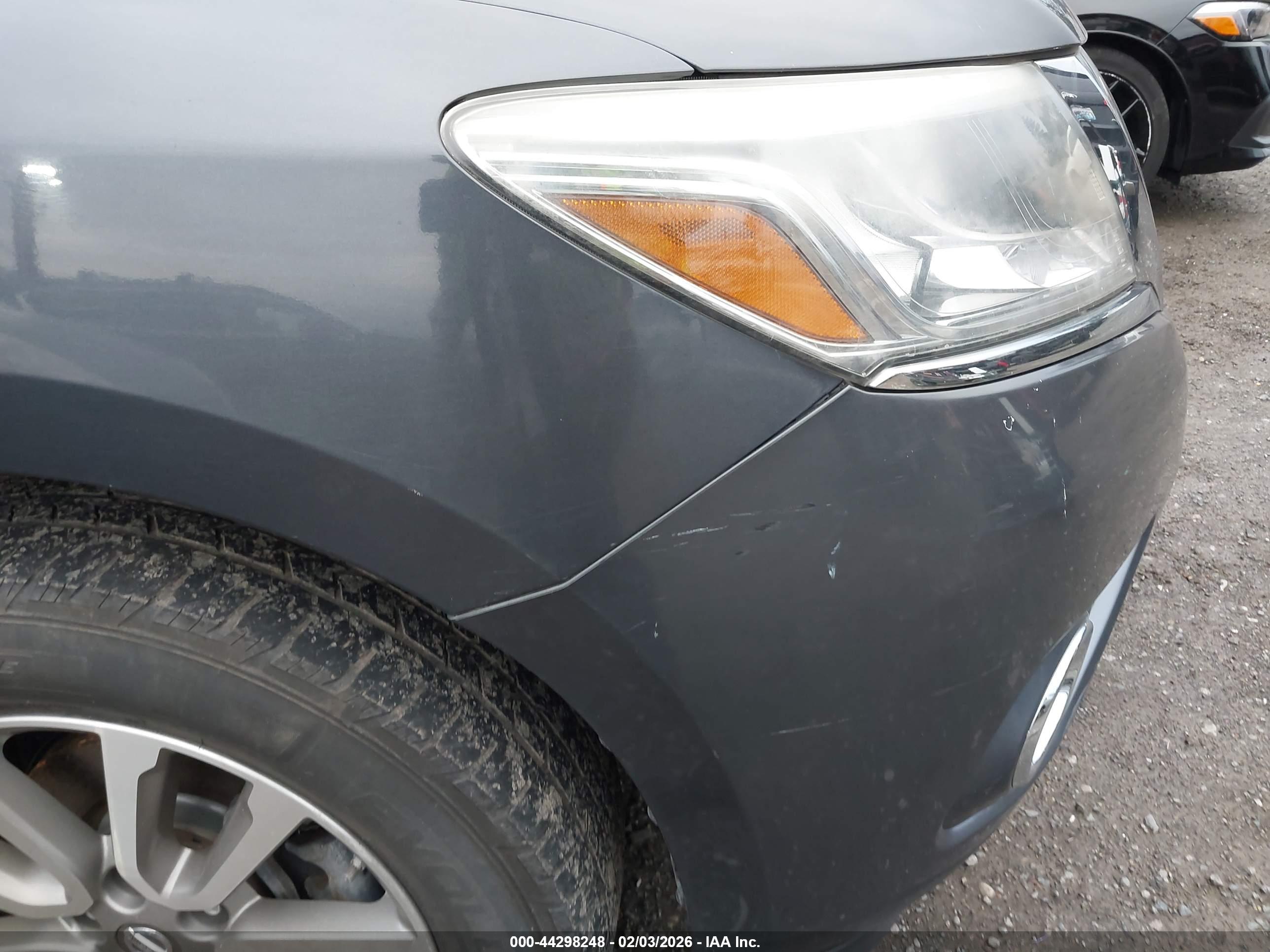 NISSAN PATHFINDER image 6