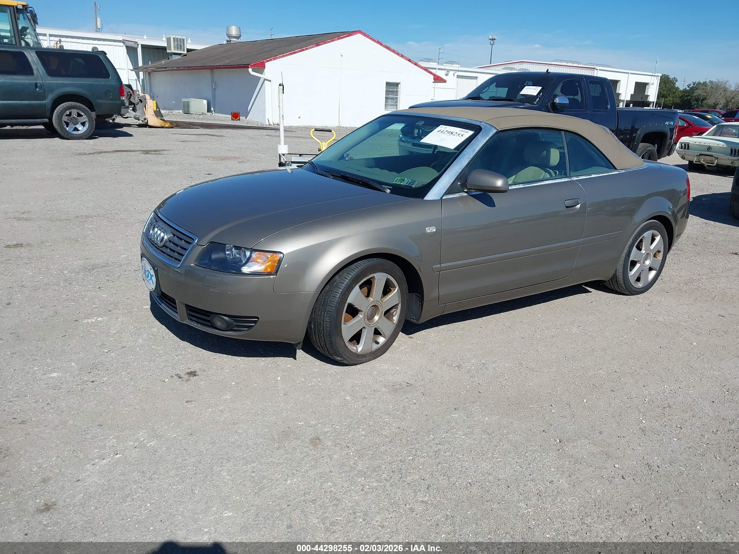 AUDI A4 image 2