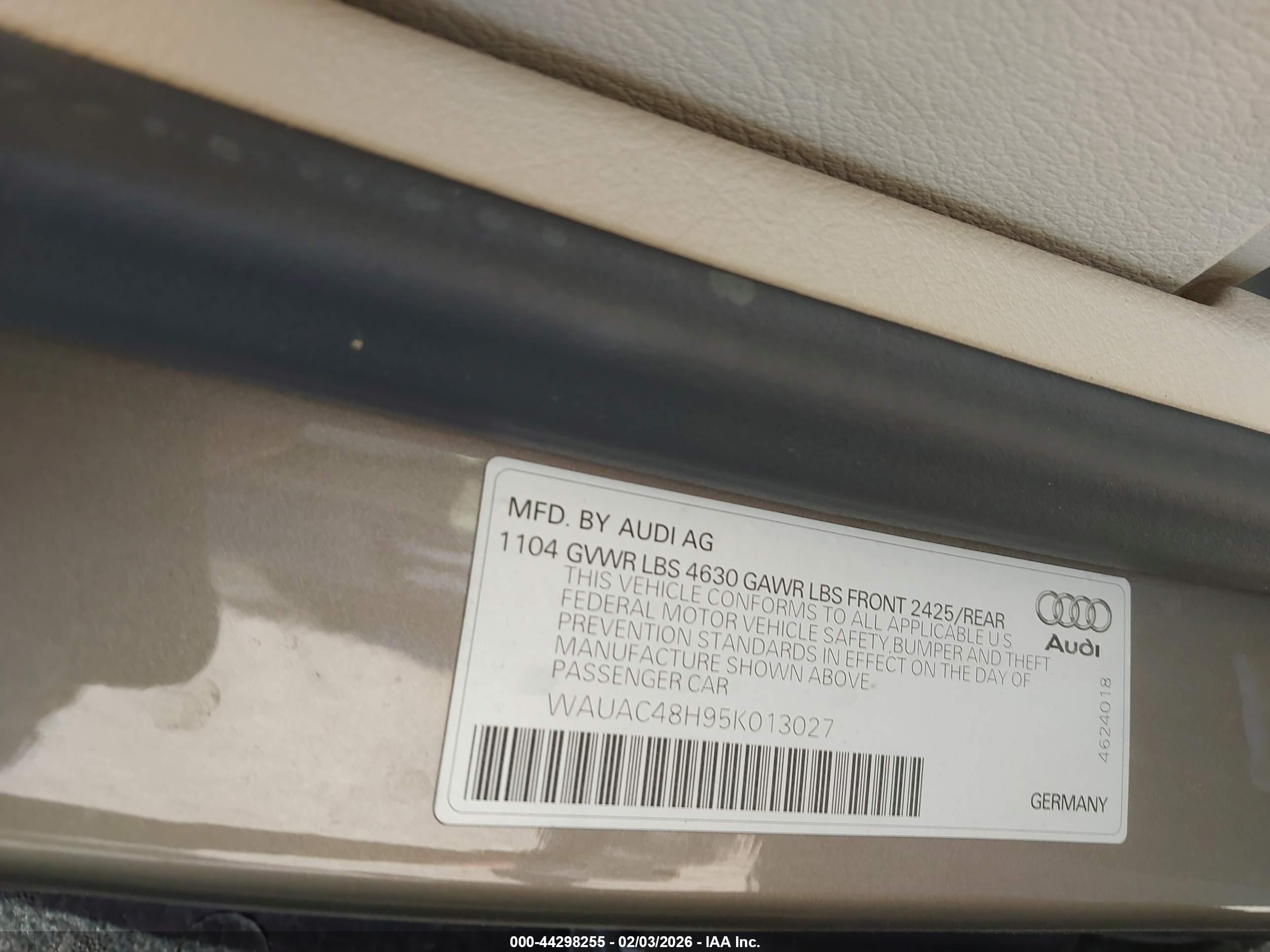 AUDI A4 image 9