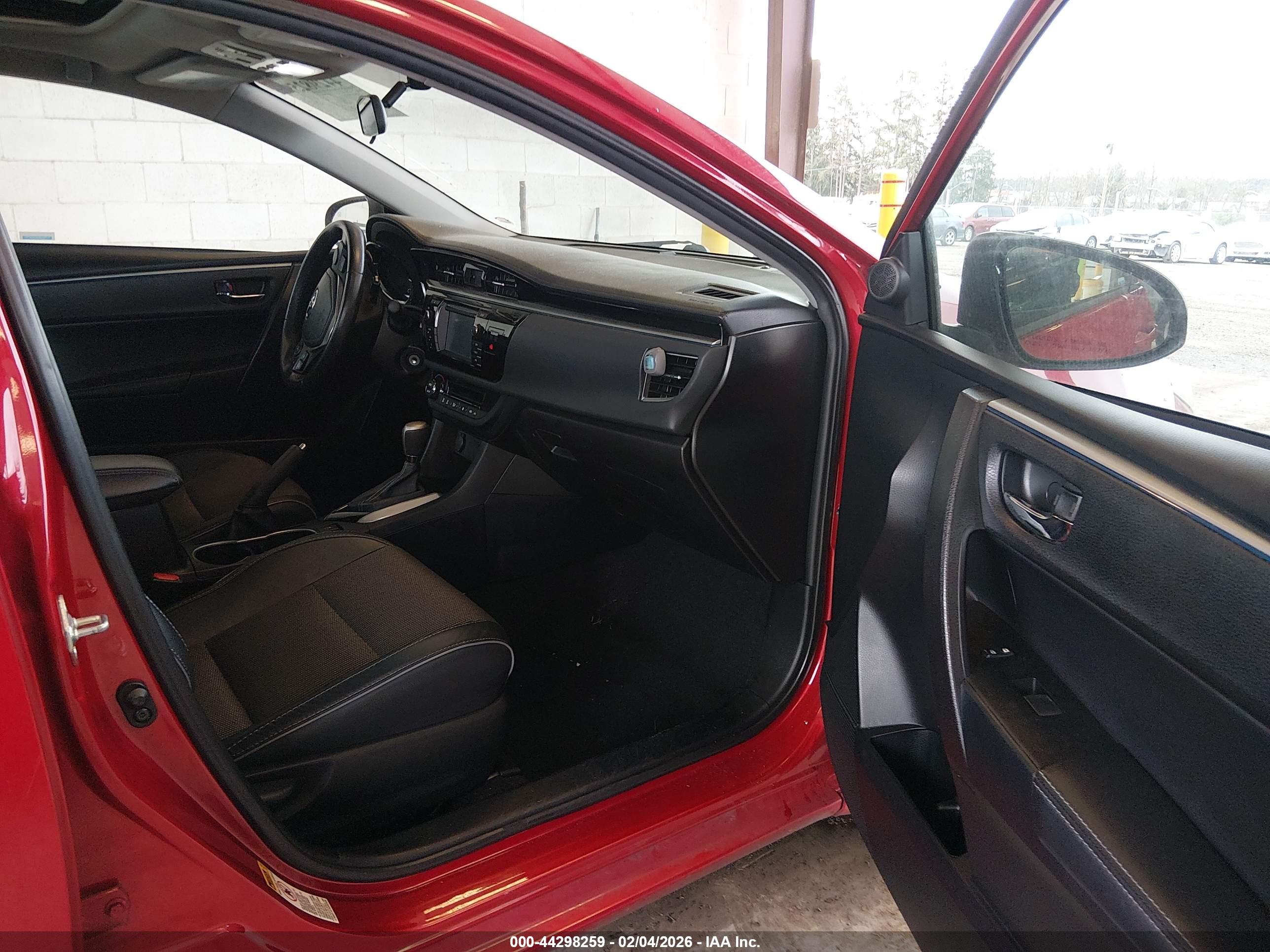 TOYOTA COROLLA image 5