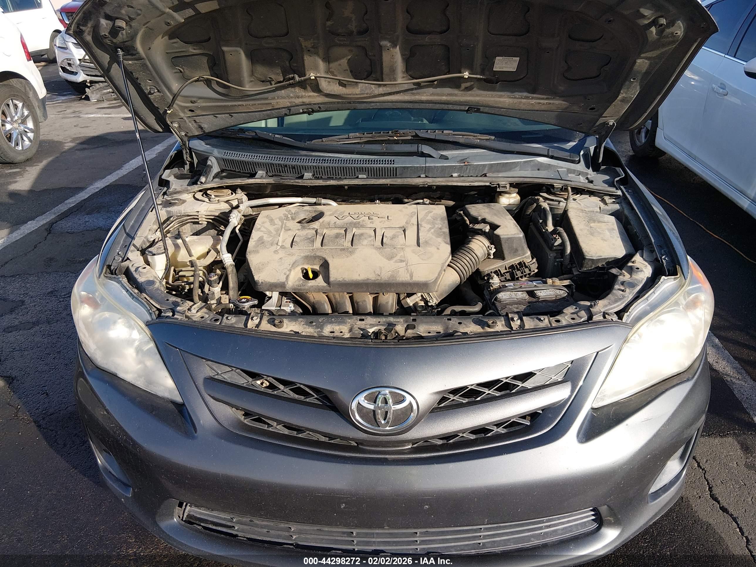 TOYOTA COROLLA image 10