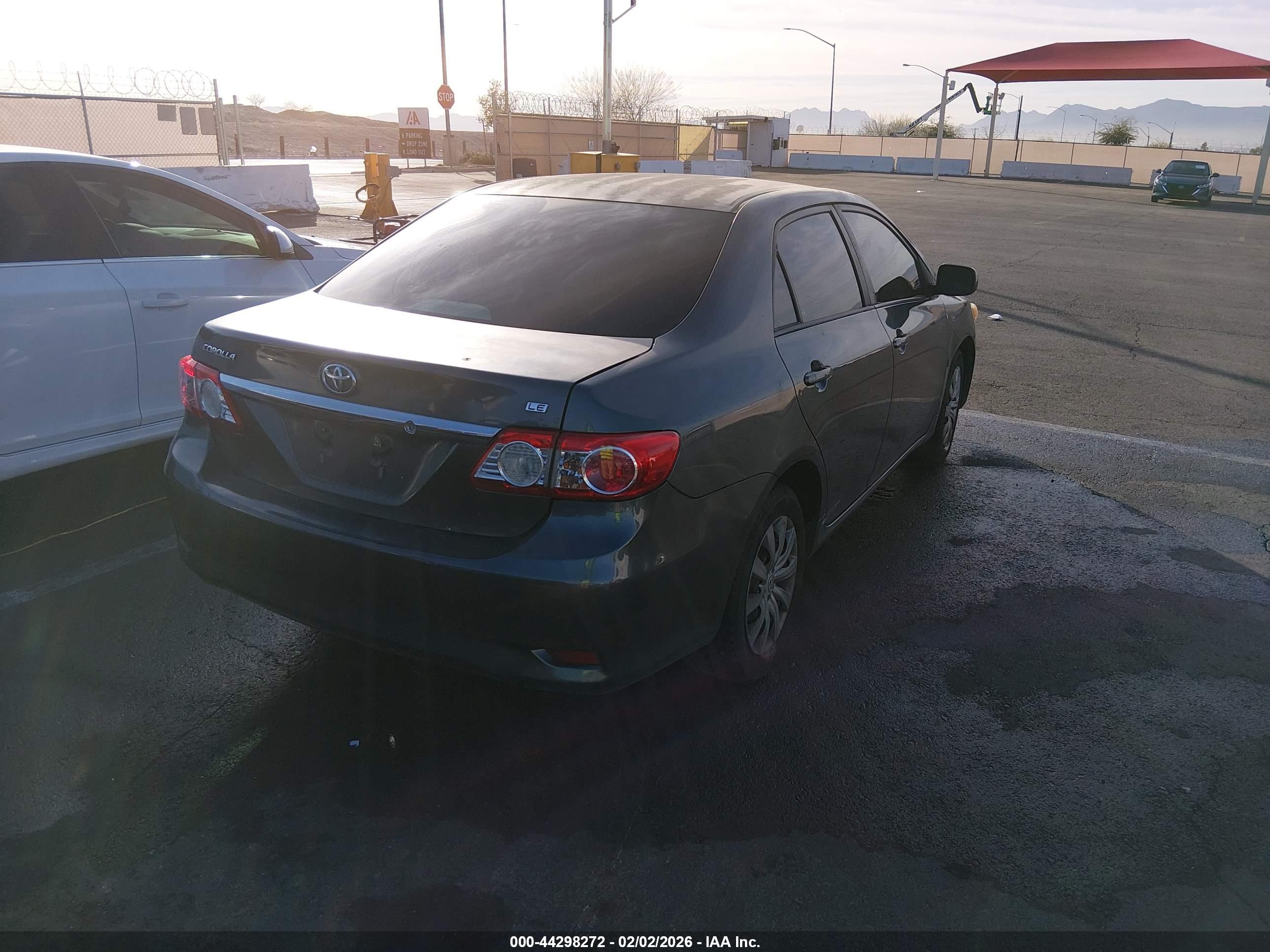 TOYOTA COROLLA image 4