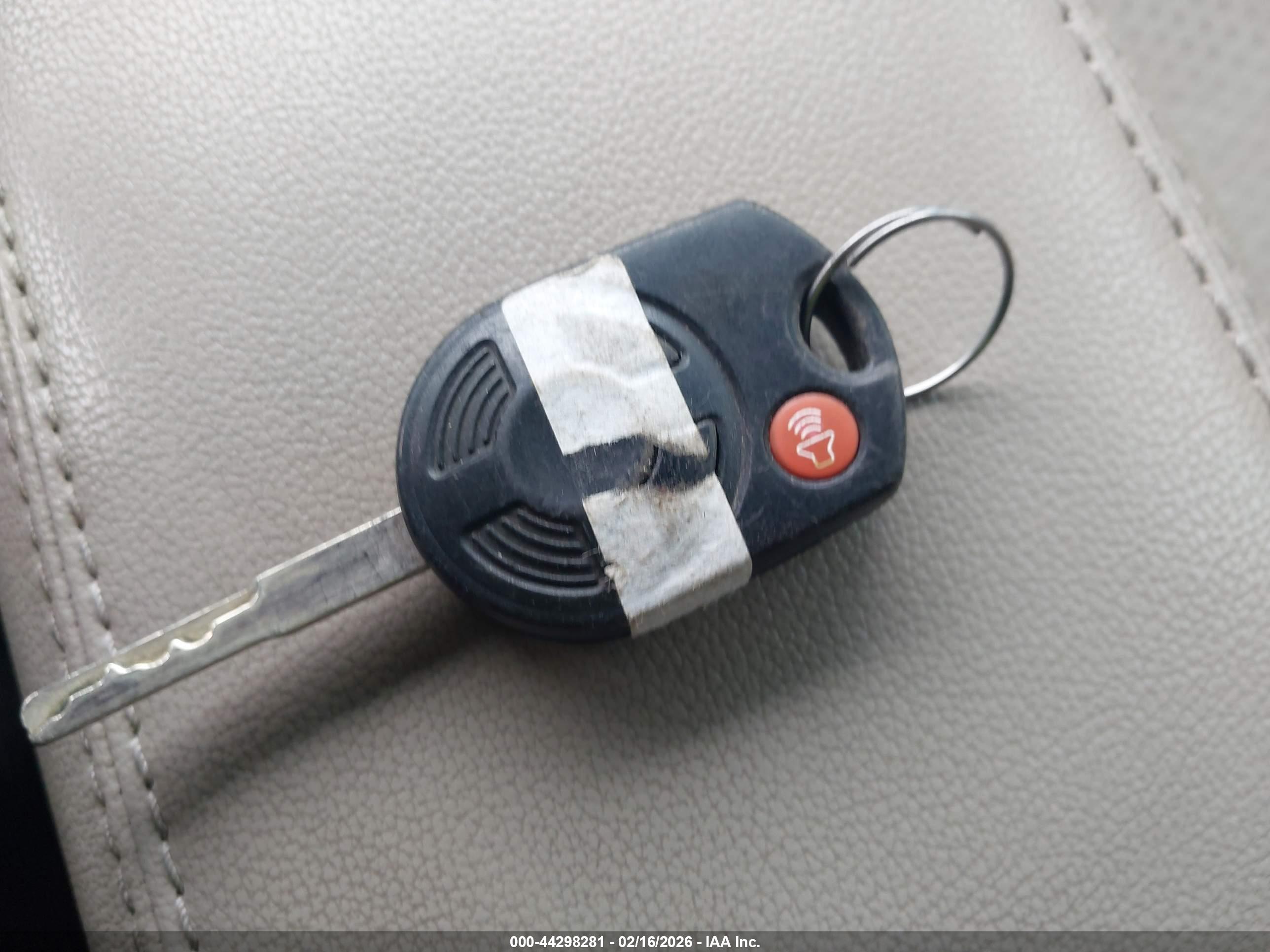 FORD ESCAPE image 11