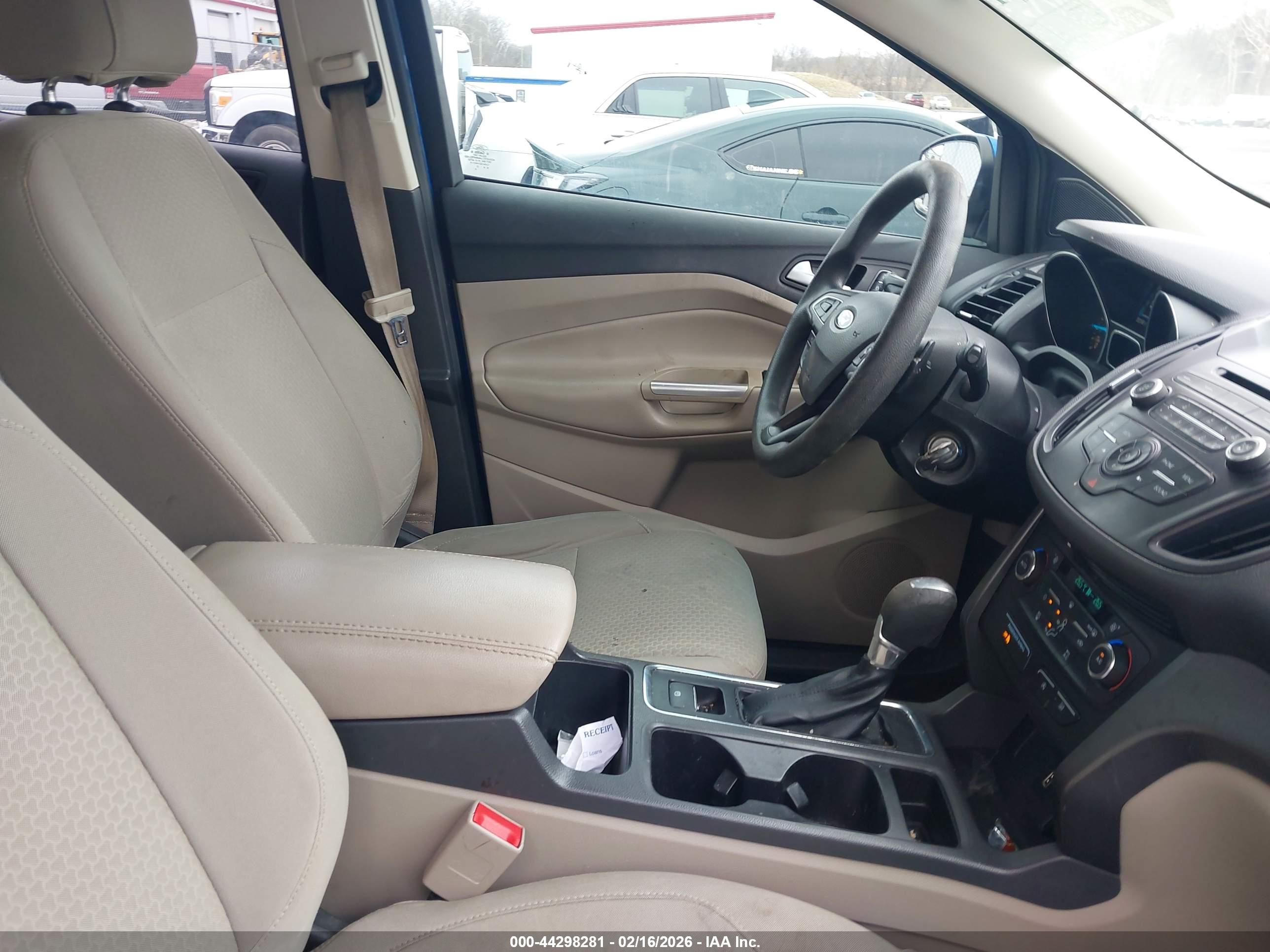 FORD ESCAPE image 5