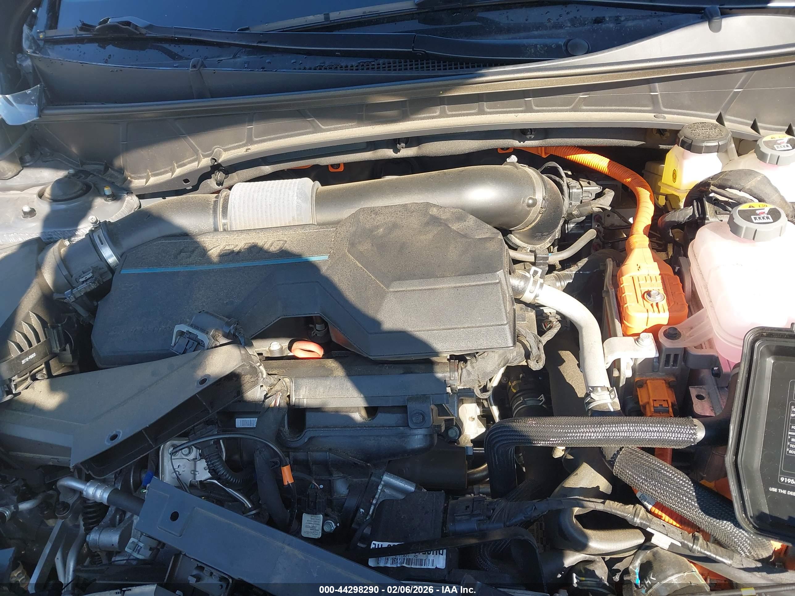 HYUNDAI TUCSON image 10