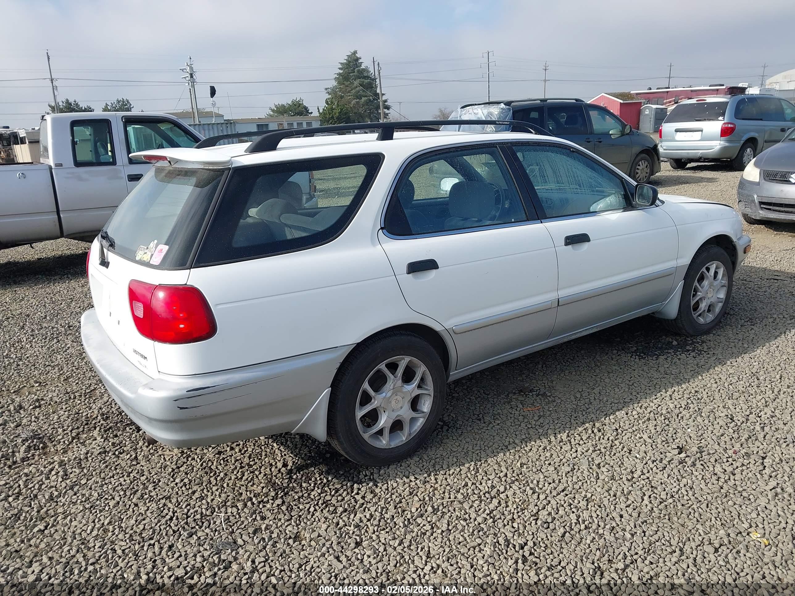 SUZUKI ESTEEM image 4