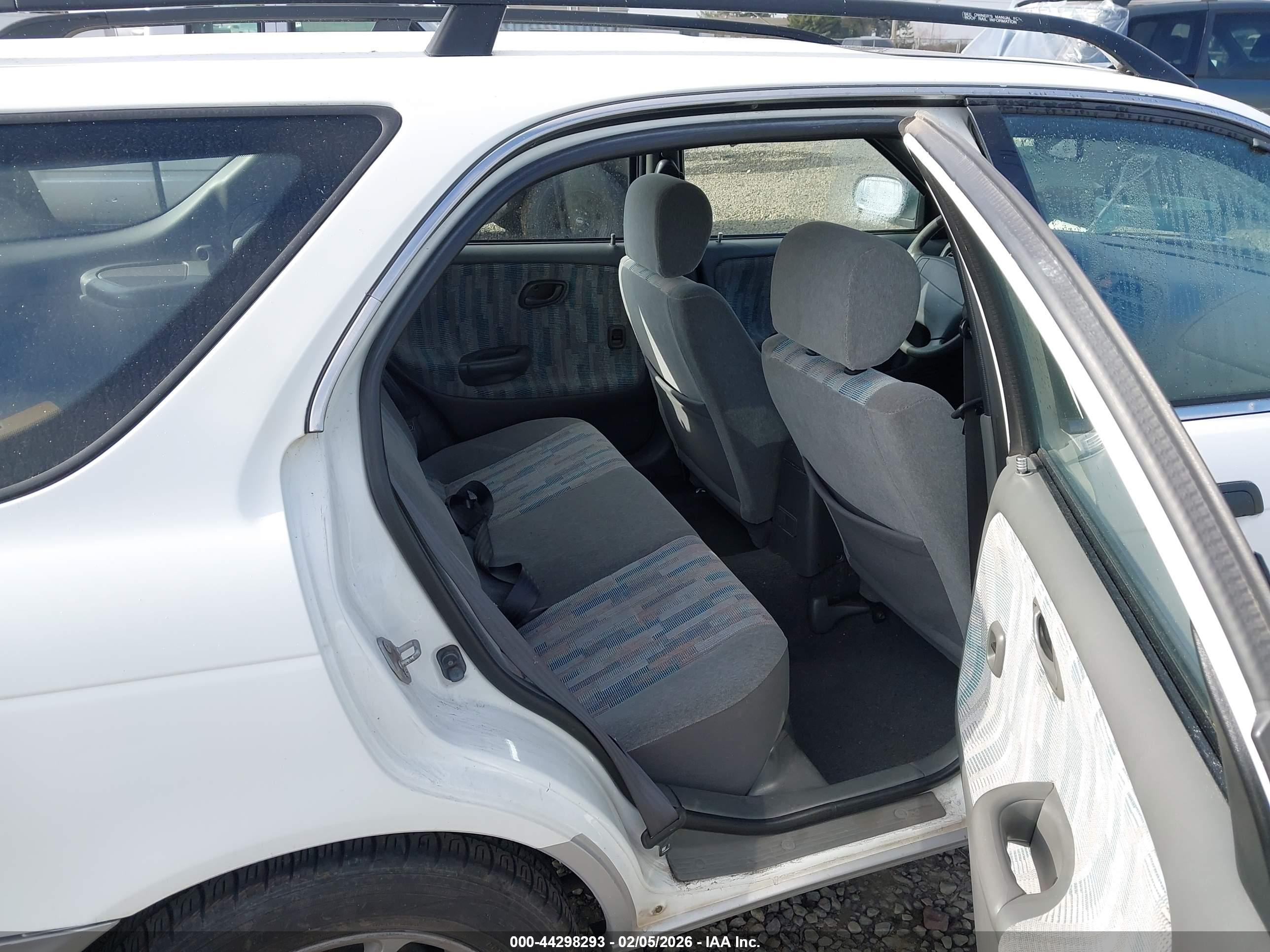 SUZUKI ESTEEM image 8