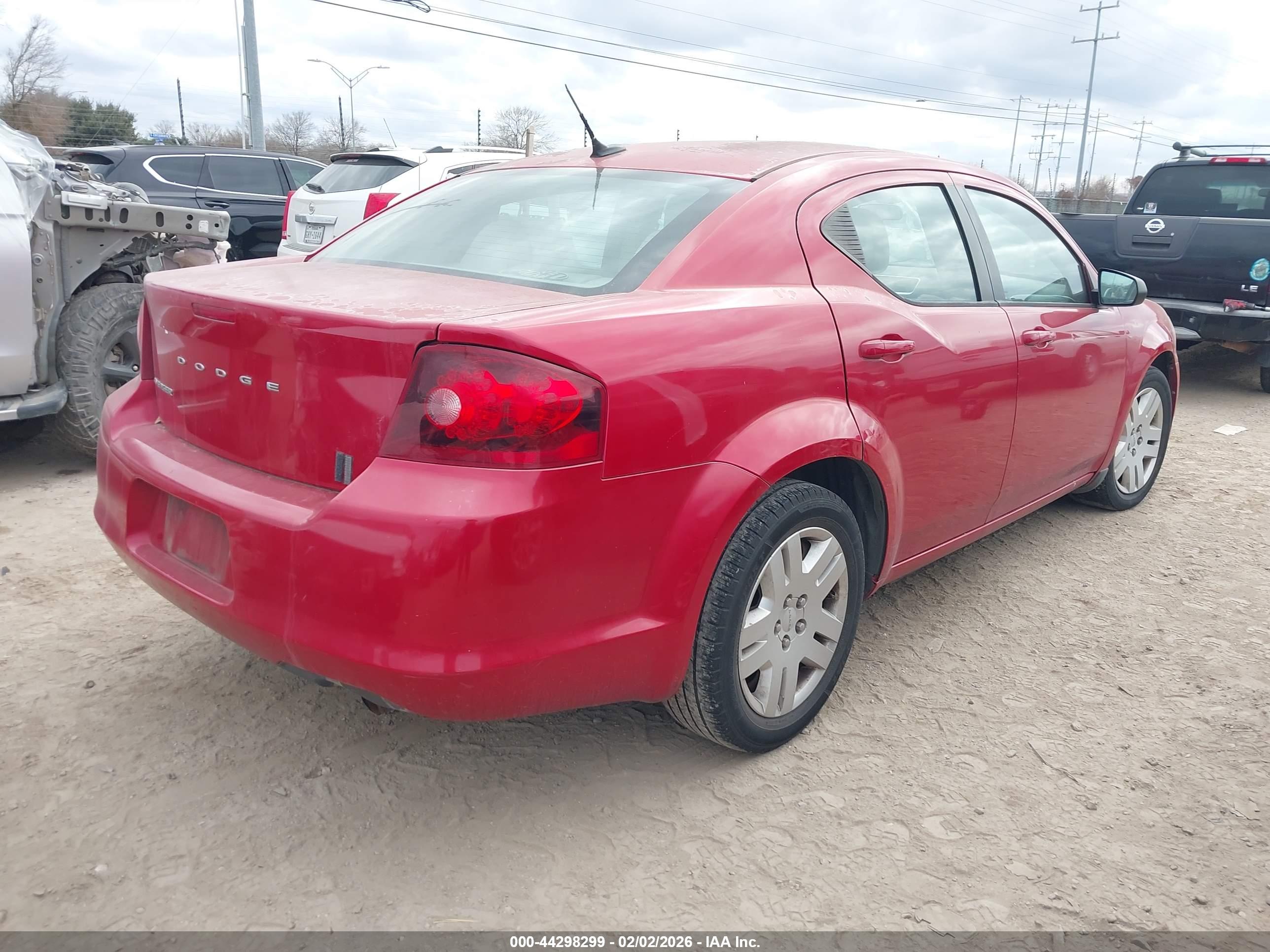 DODGE AVENGER image 4
