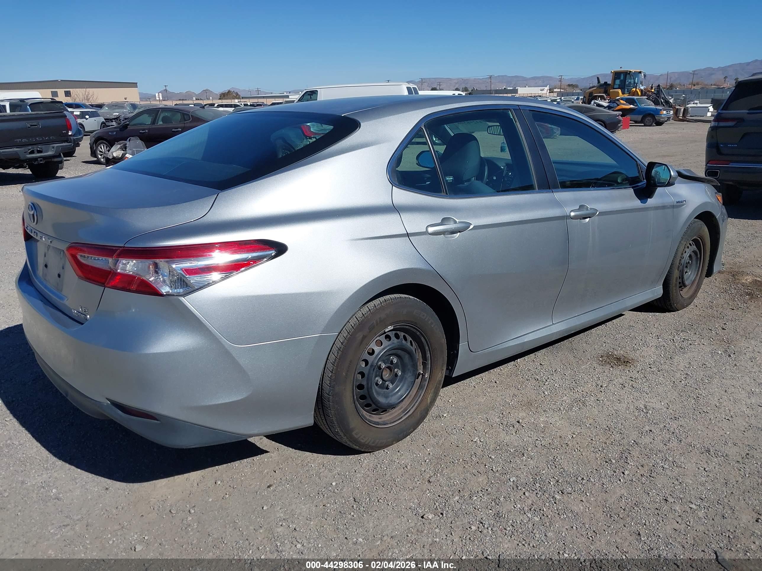 TOYOTA CAMRY image 4
