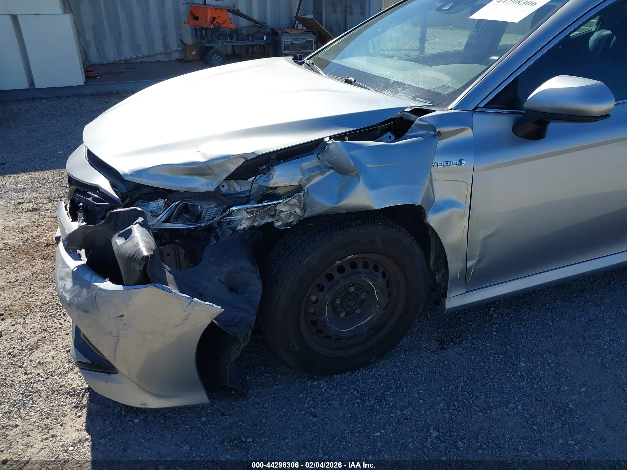 TOYOTA CAMRY image 6