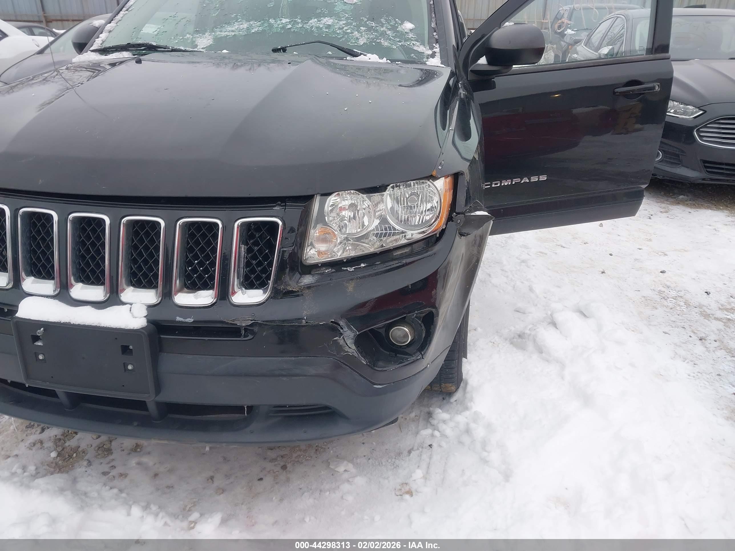 JEEP COMPASS image 6