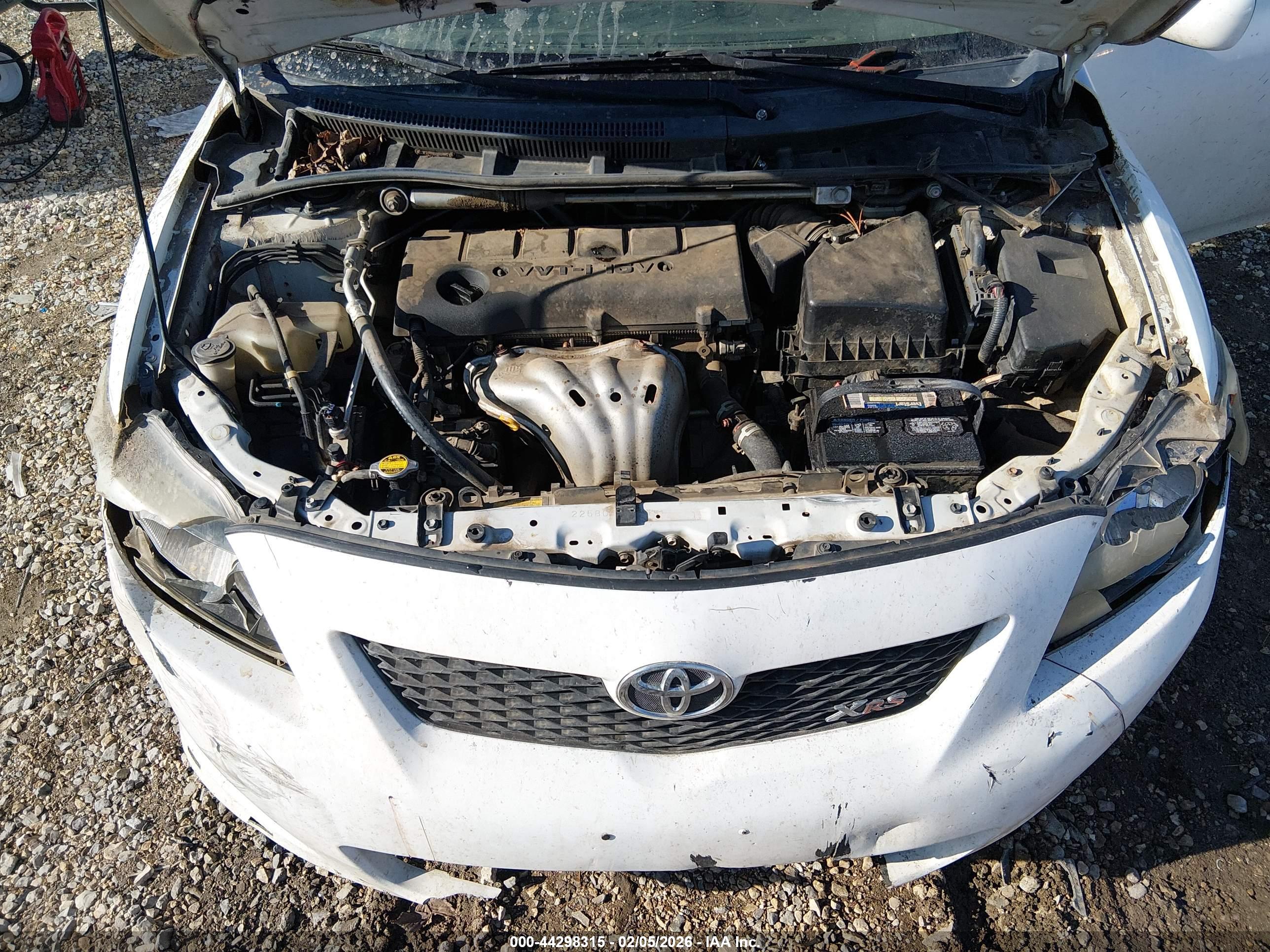 TOYOTA COROLLA image 10