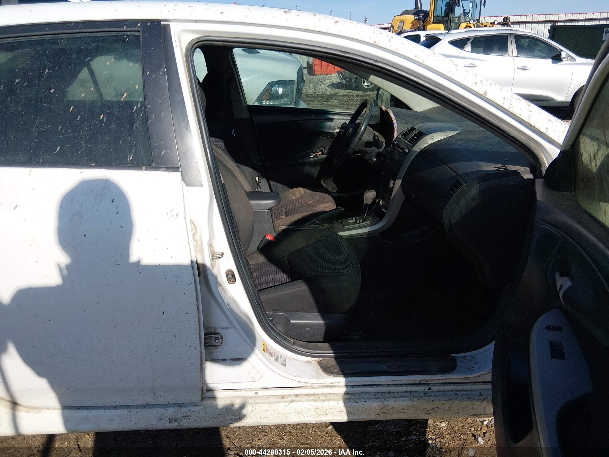 TOYOTA COROLLA image 5