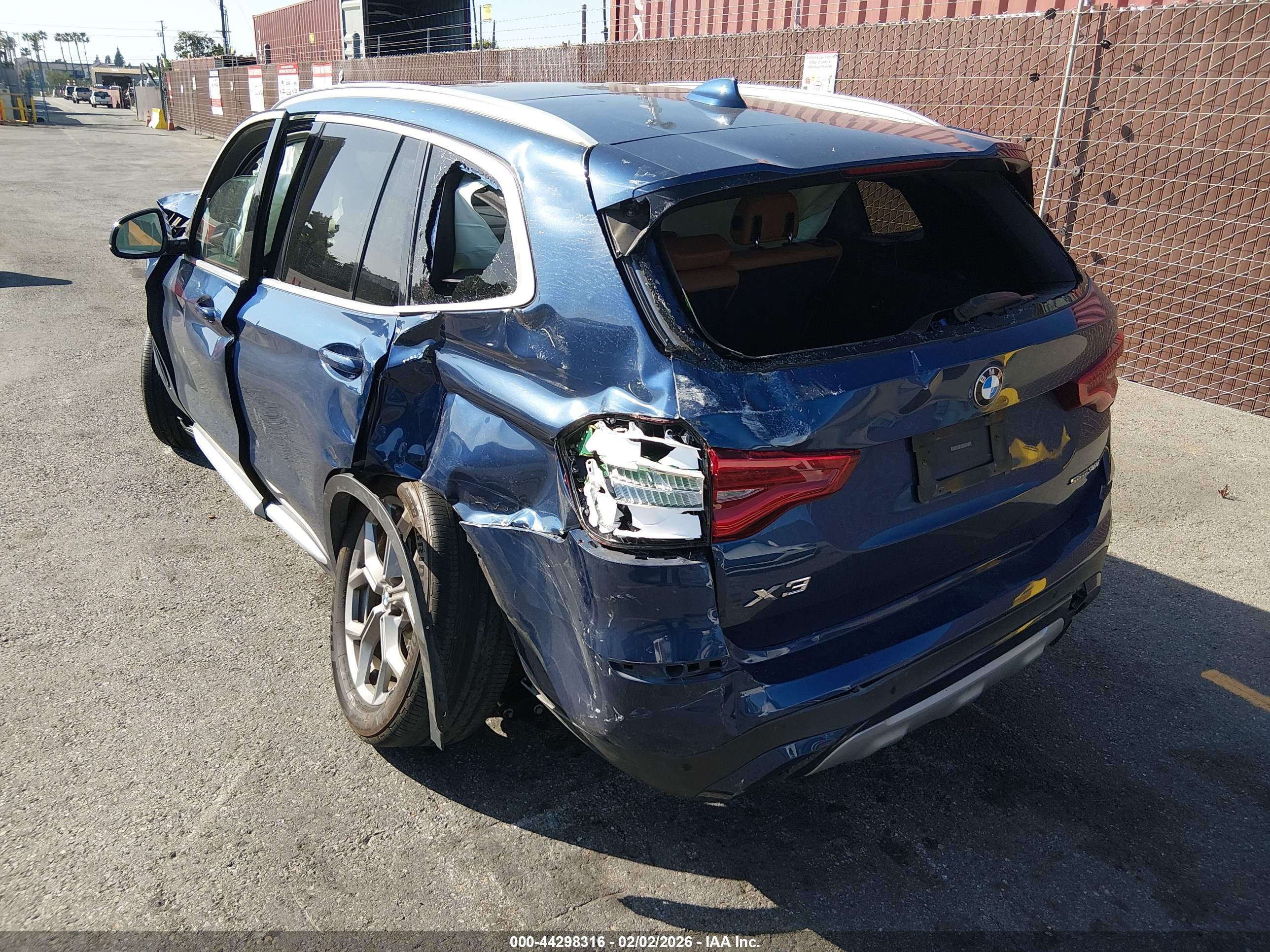 BMW X3 image 3