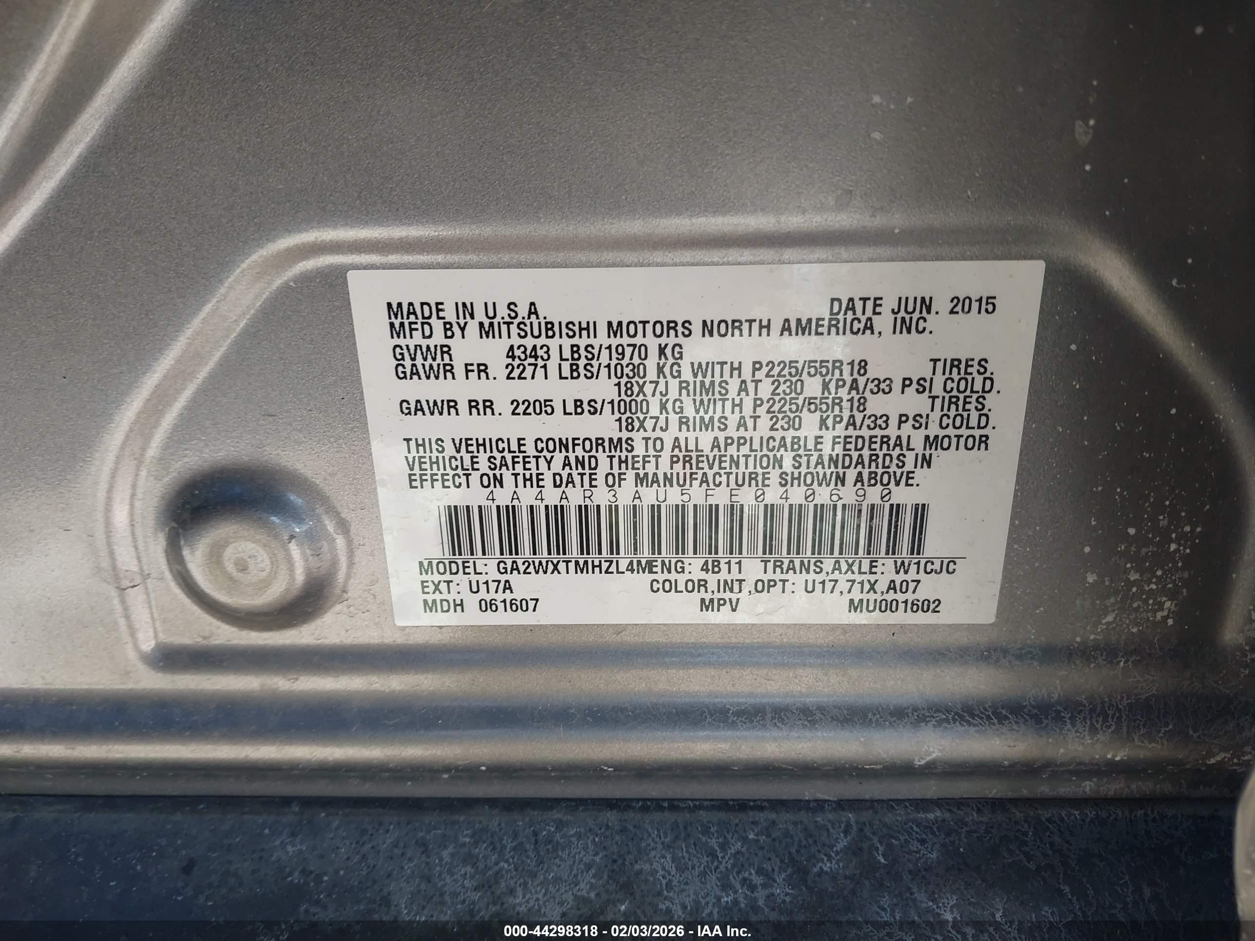 MITSUBISHI OUTLANDER image 9