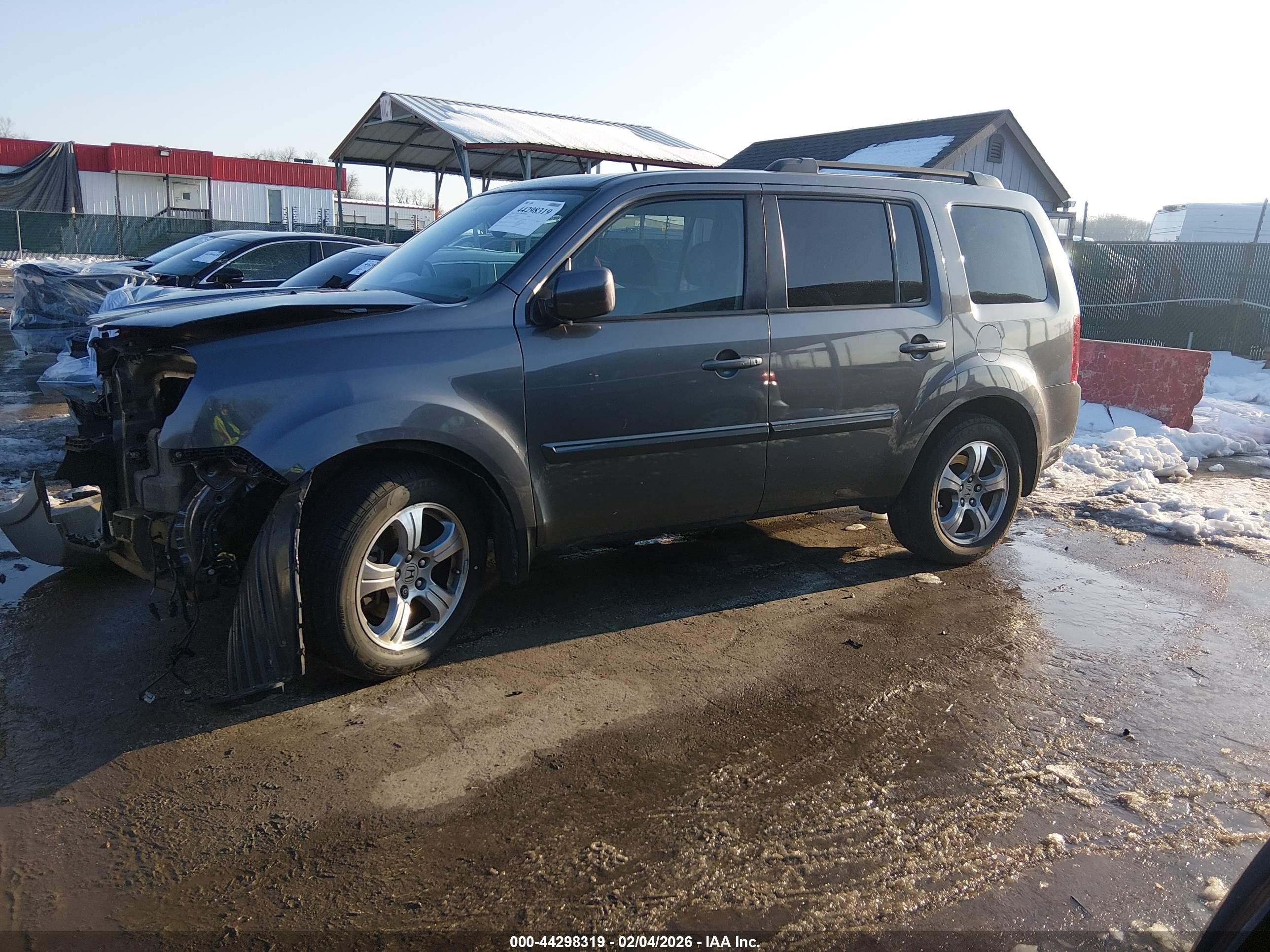 HONDA PILOT image 2