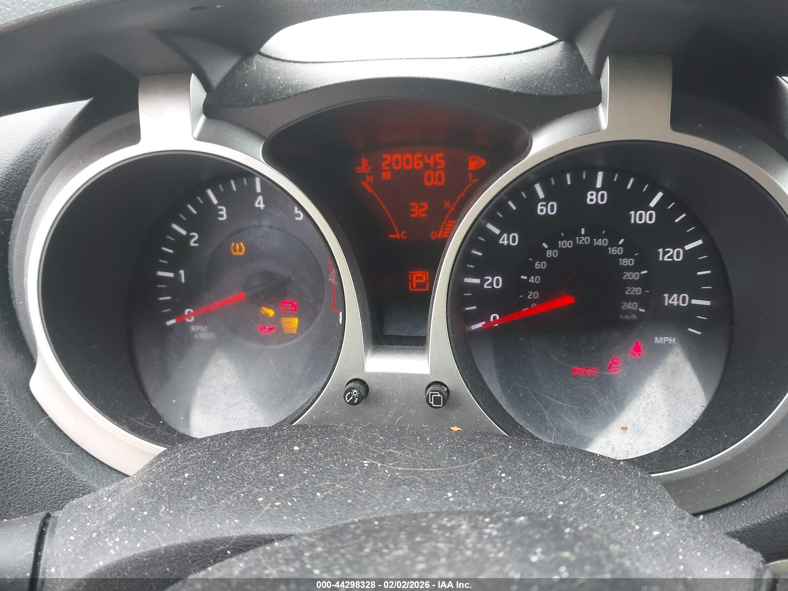 NISSAN JUKE image 7