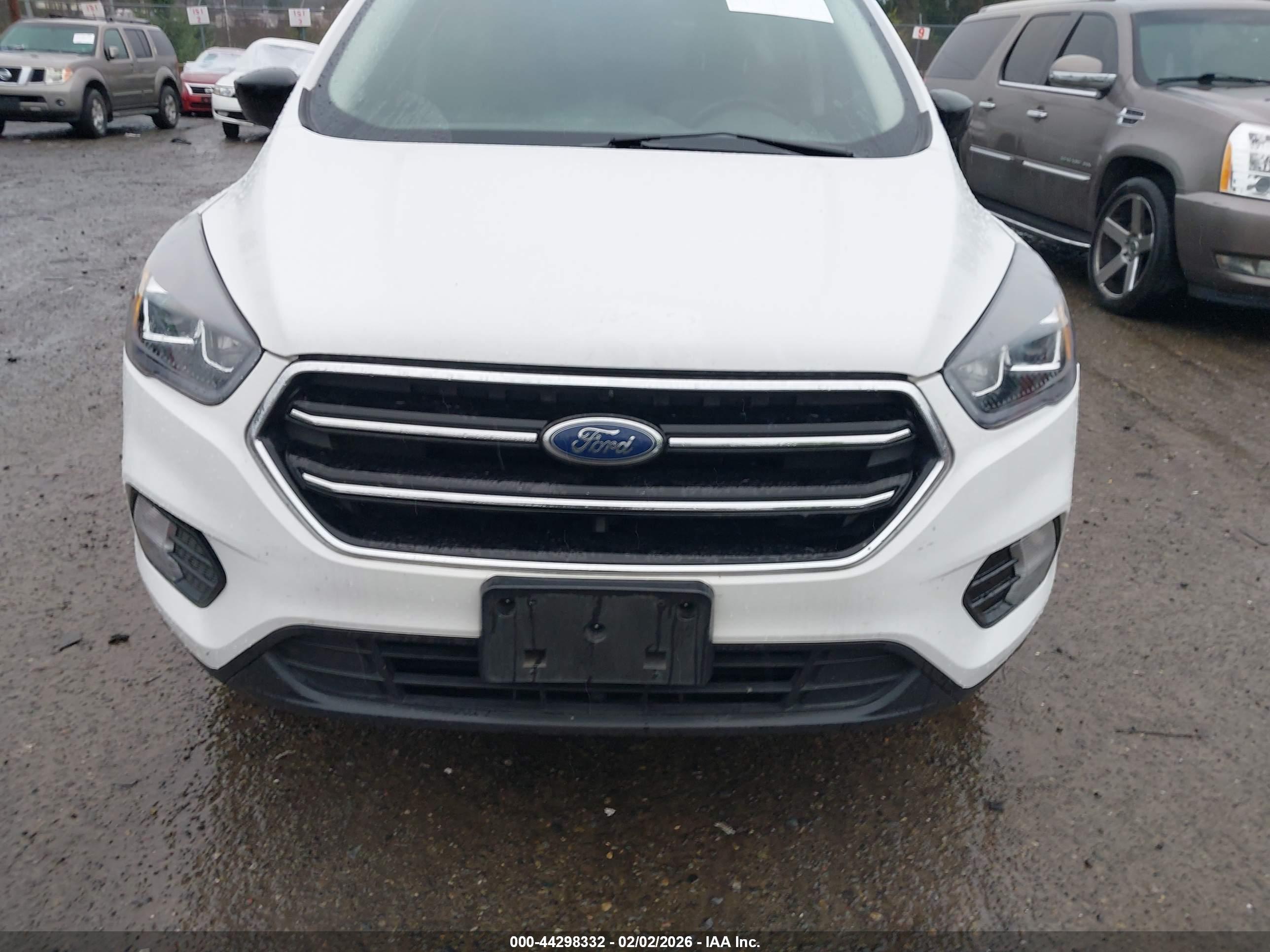 FORD ESCAPE image 6