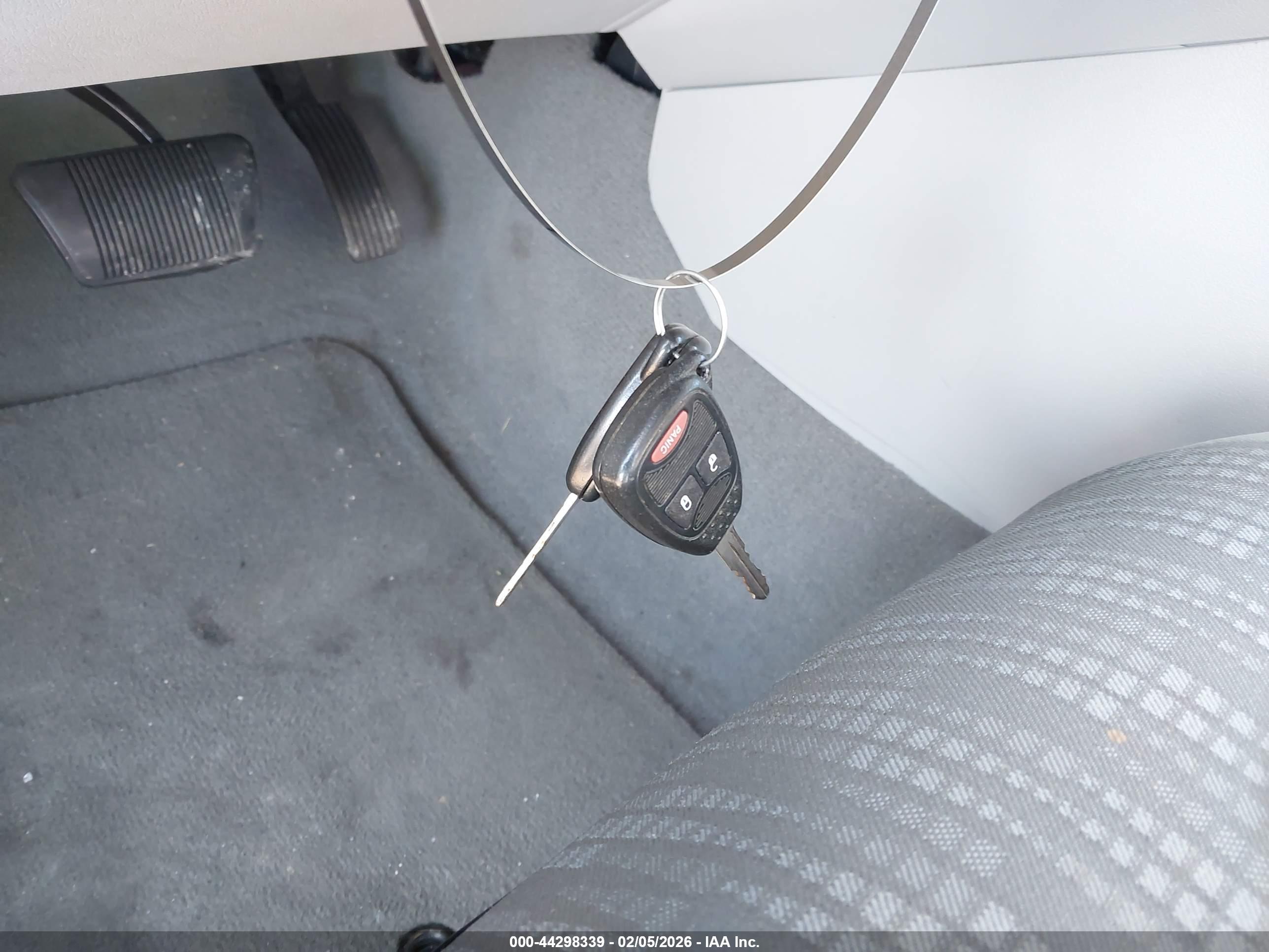 DODGE CALIBER image 11