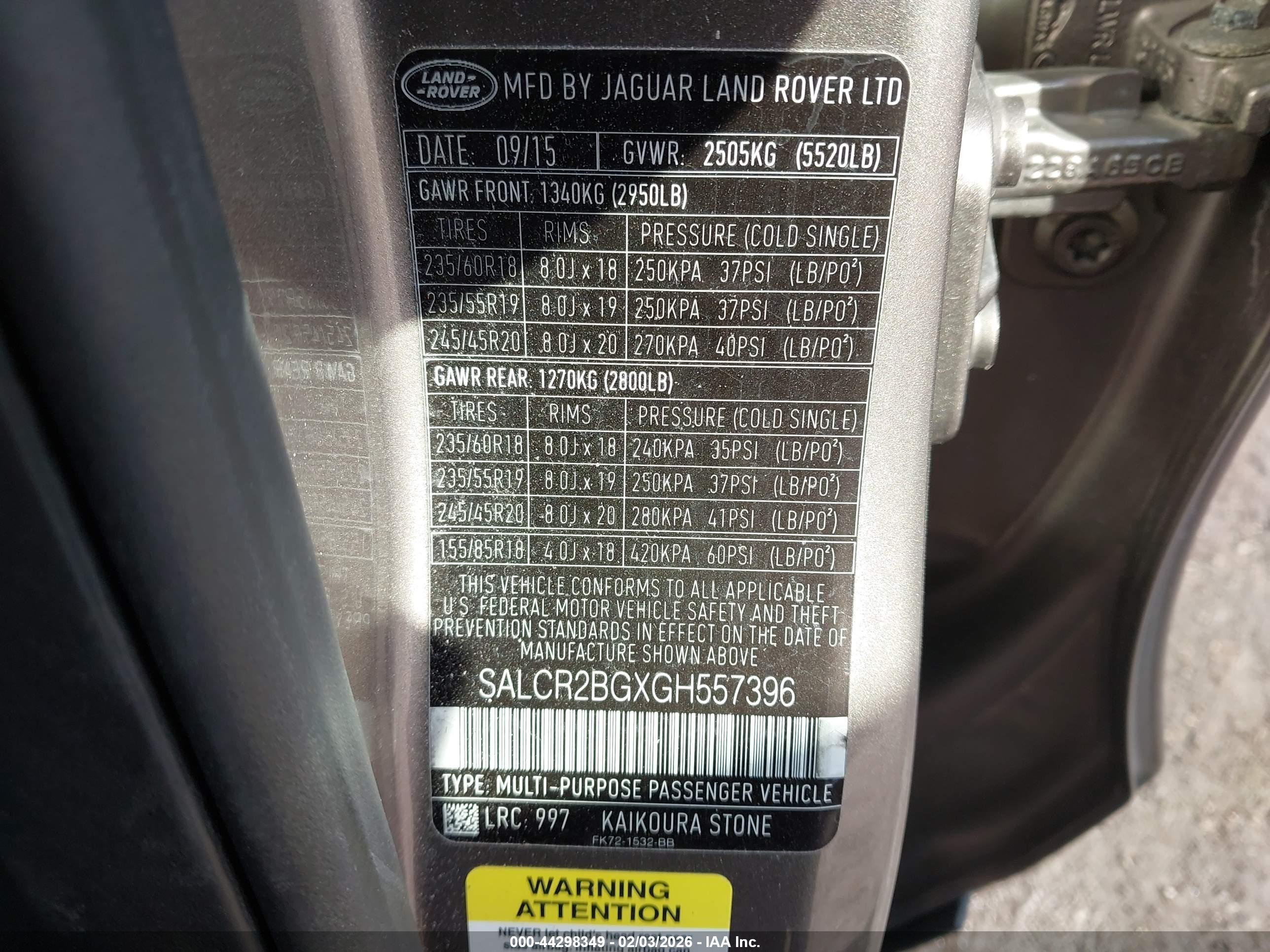 LAND ROVER image 9