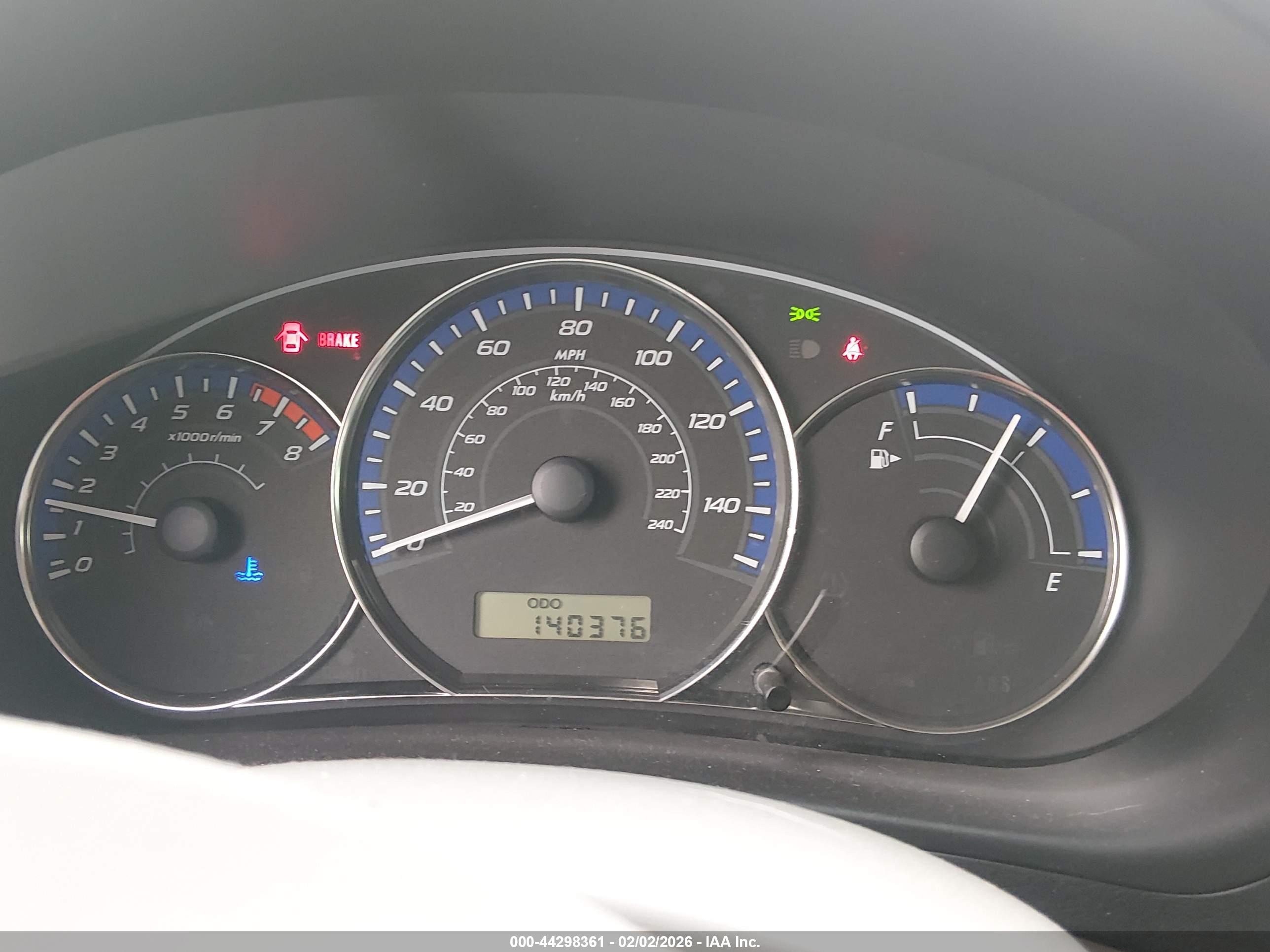 SUBARU FORESTER image 7