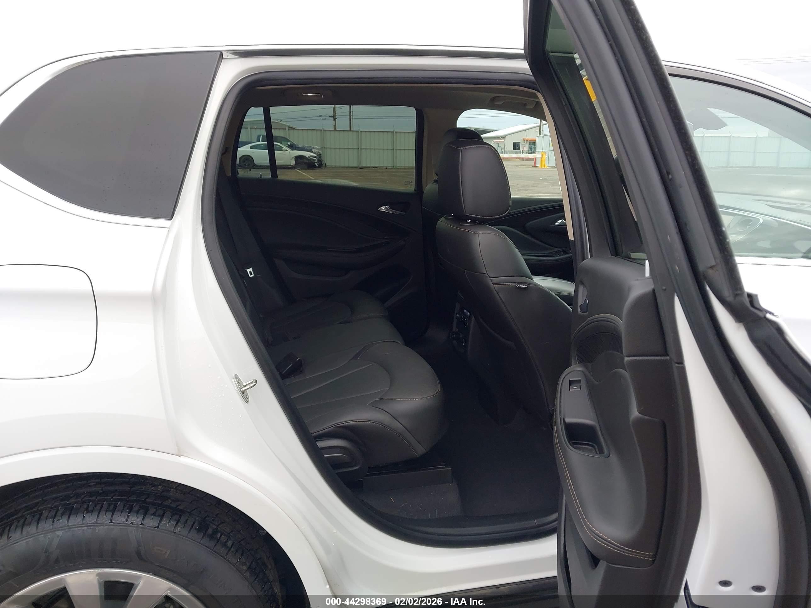 BUICK ENVISION image 8