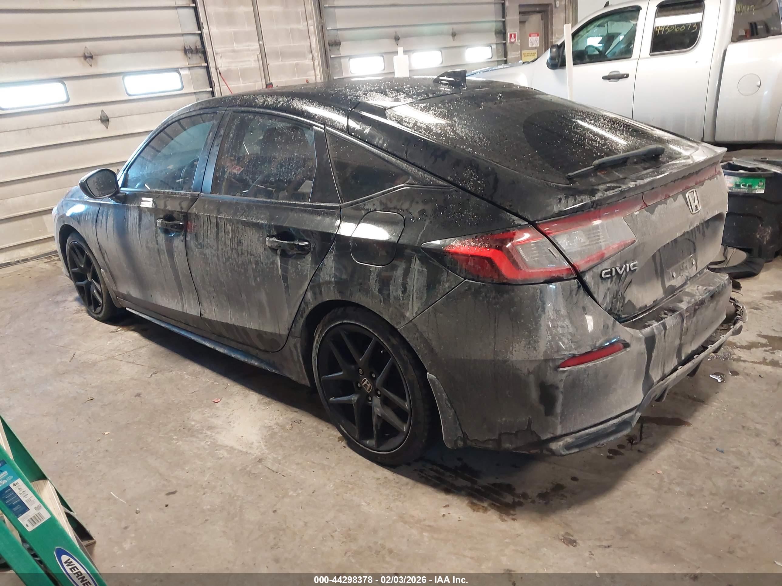 HONDA CIVIC image 3