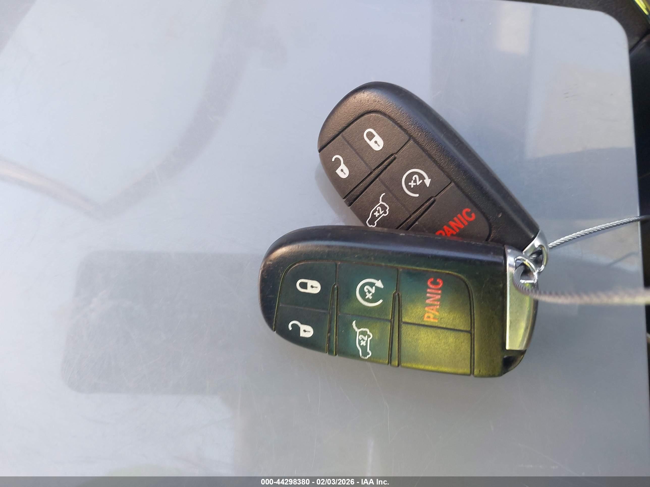 JEEP GRAND image 11