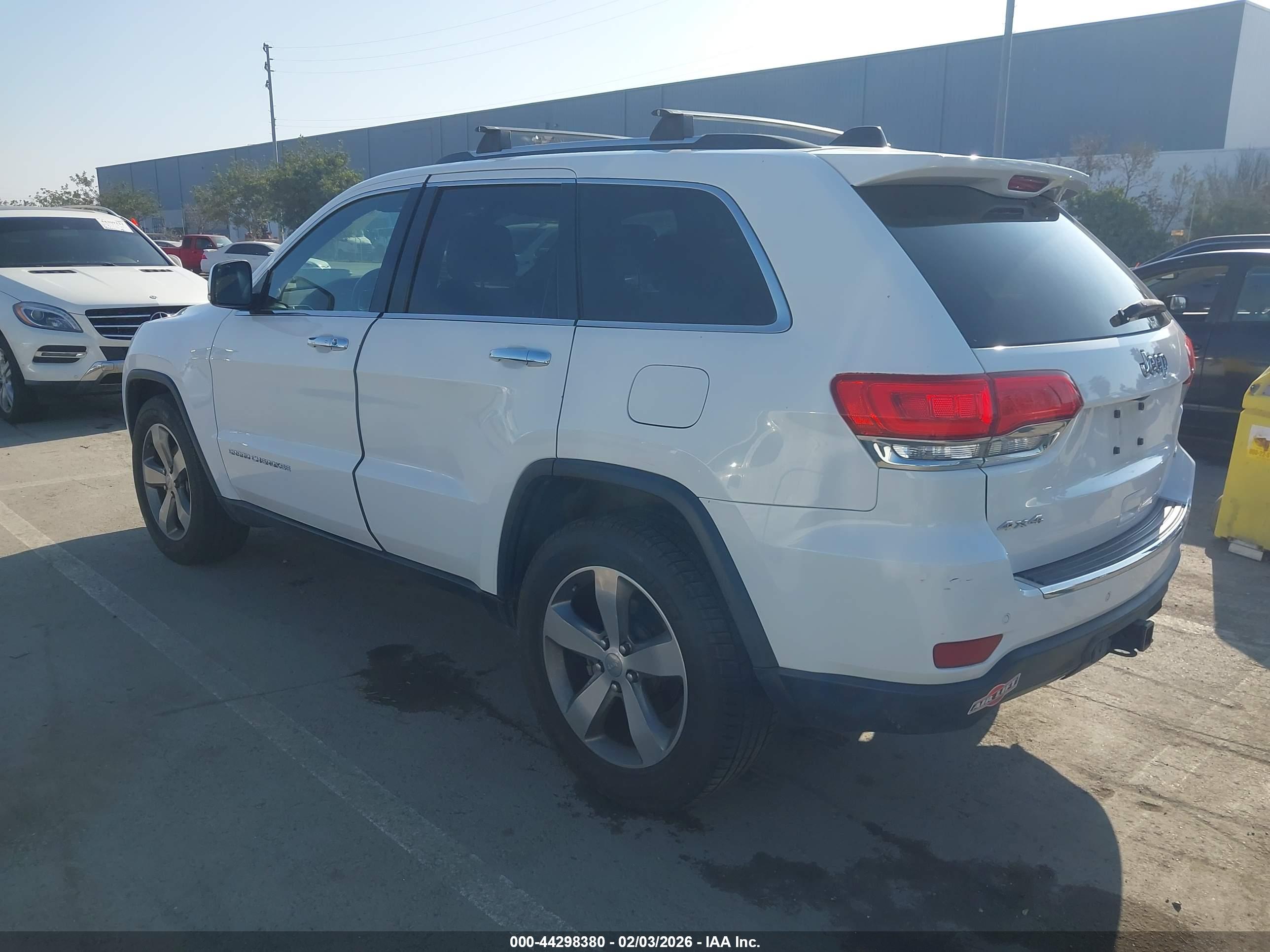 JEEP GRAND image 3