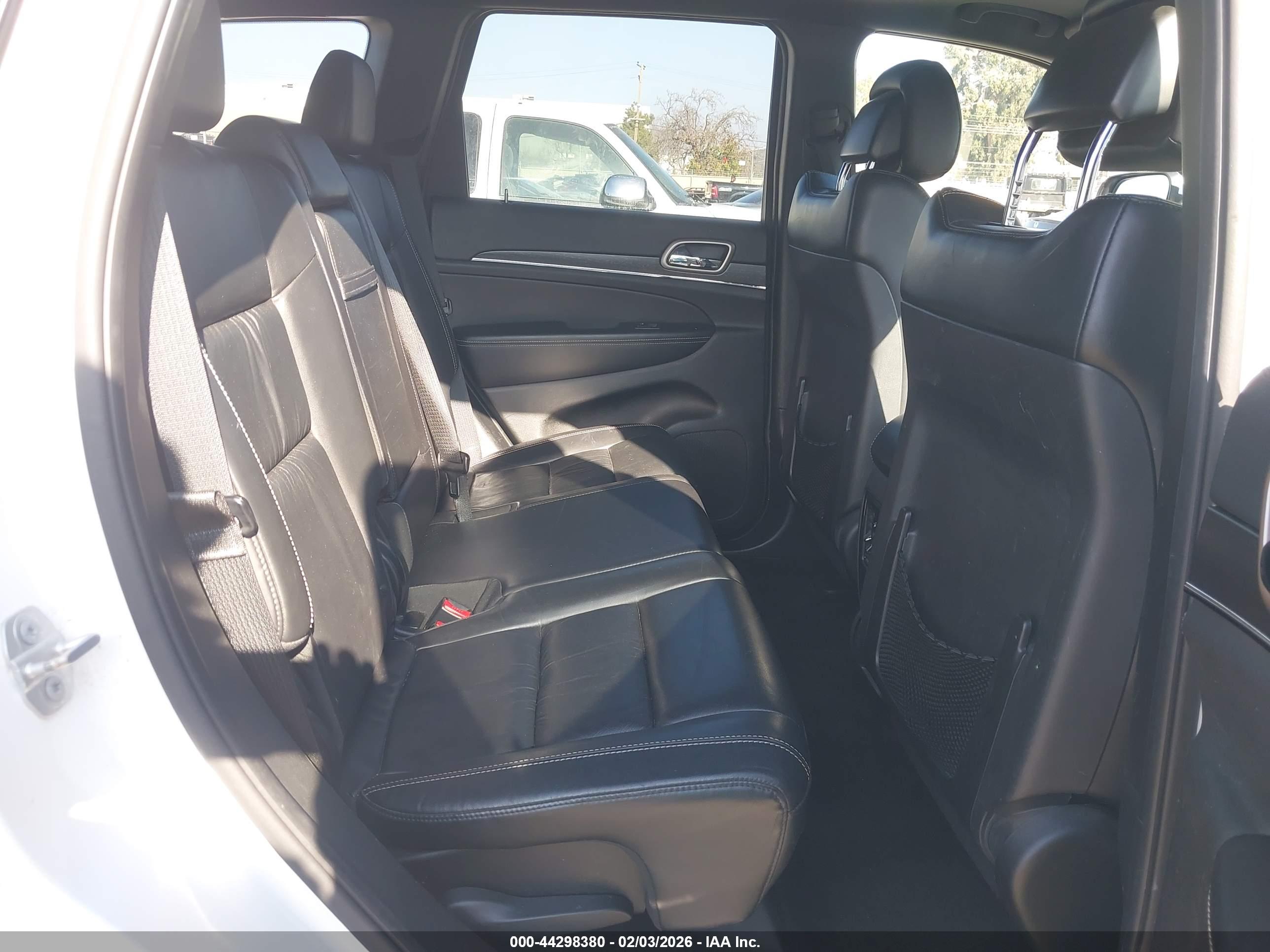 JEEP GRAND image 8