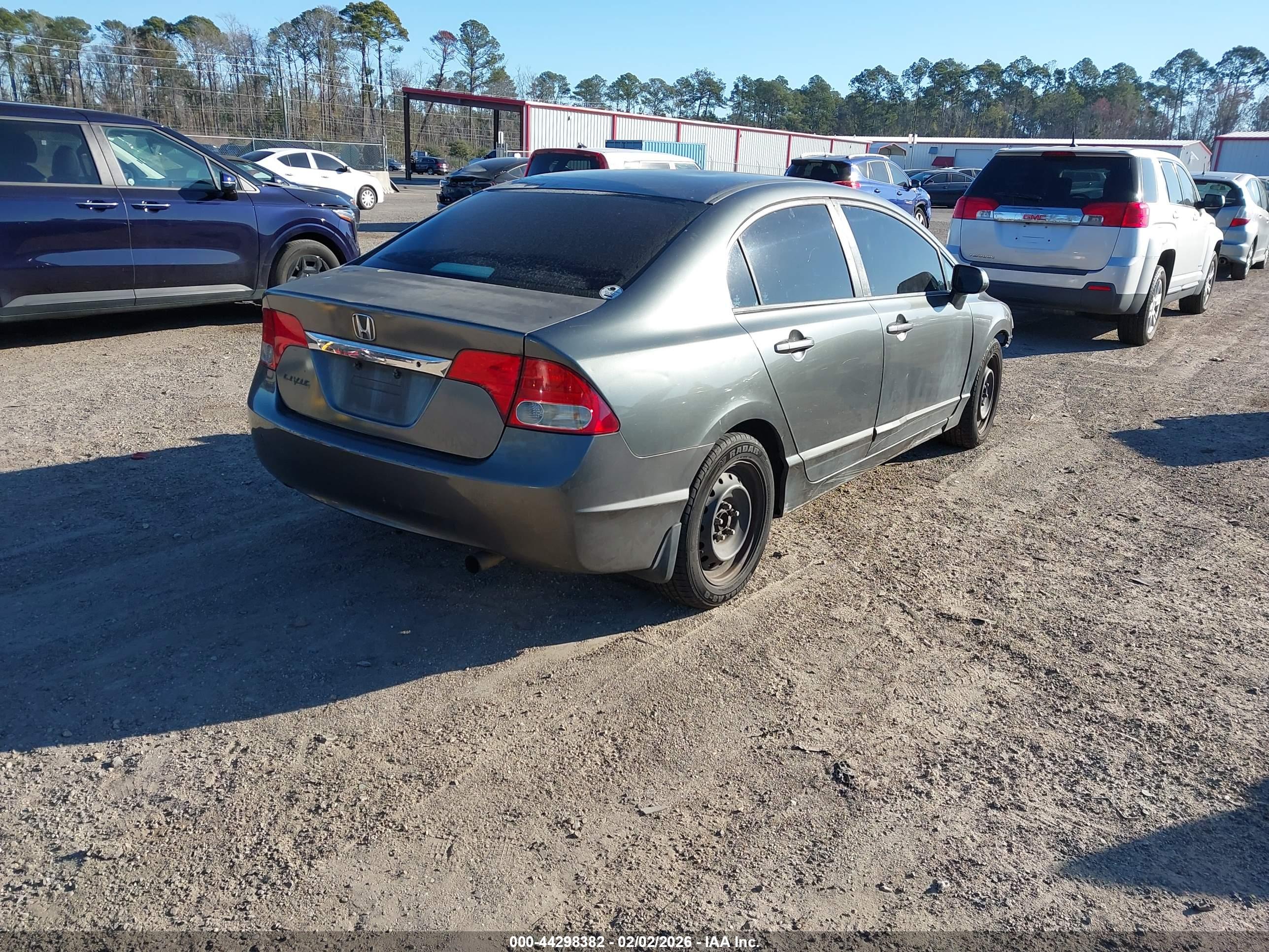 HONDA CIVIC image 4