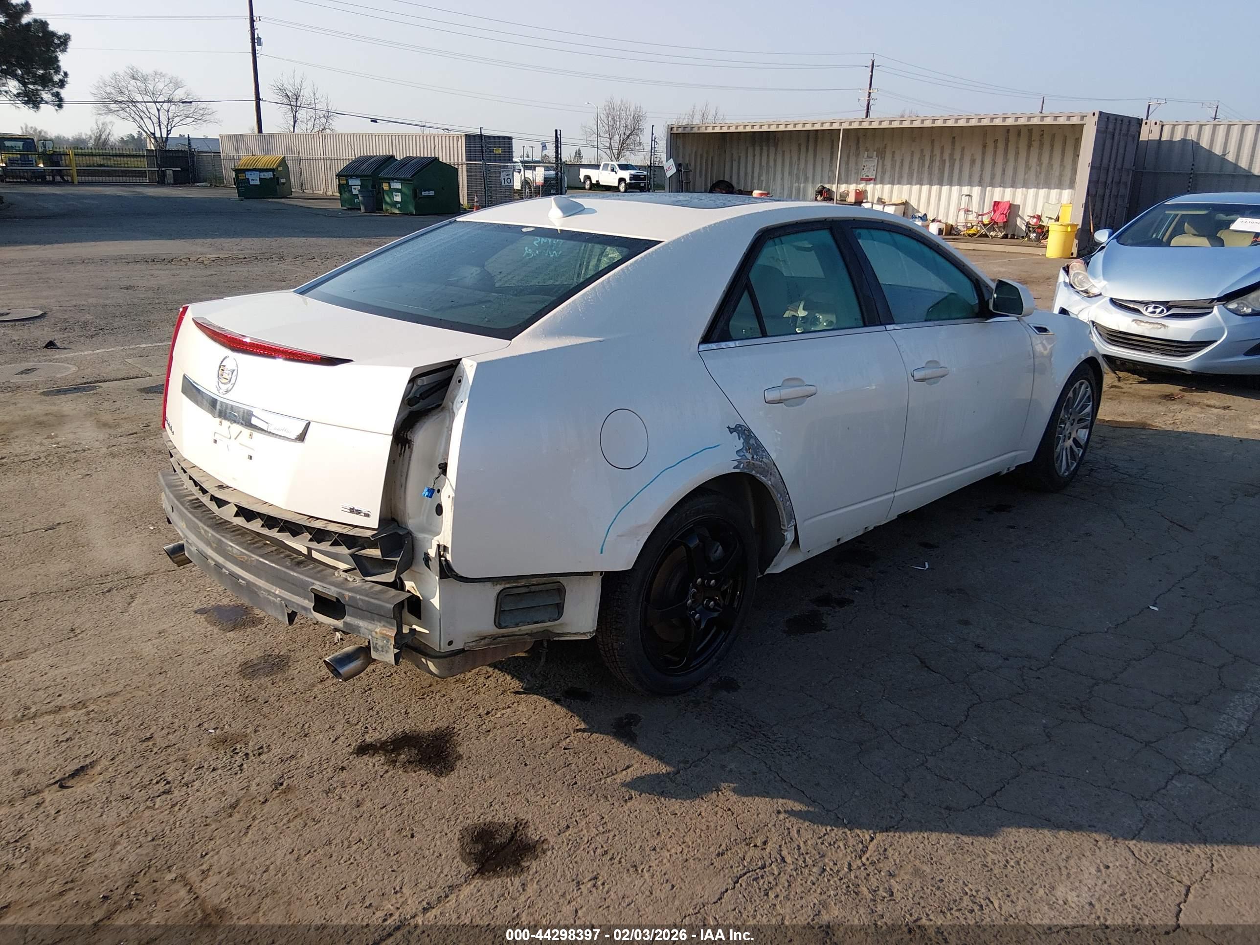 CADILLAC CTS image 4