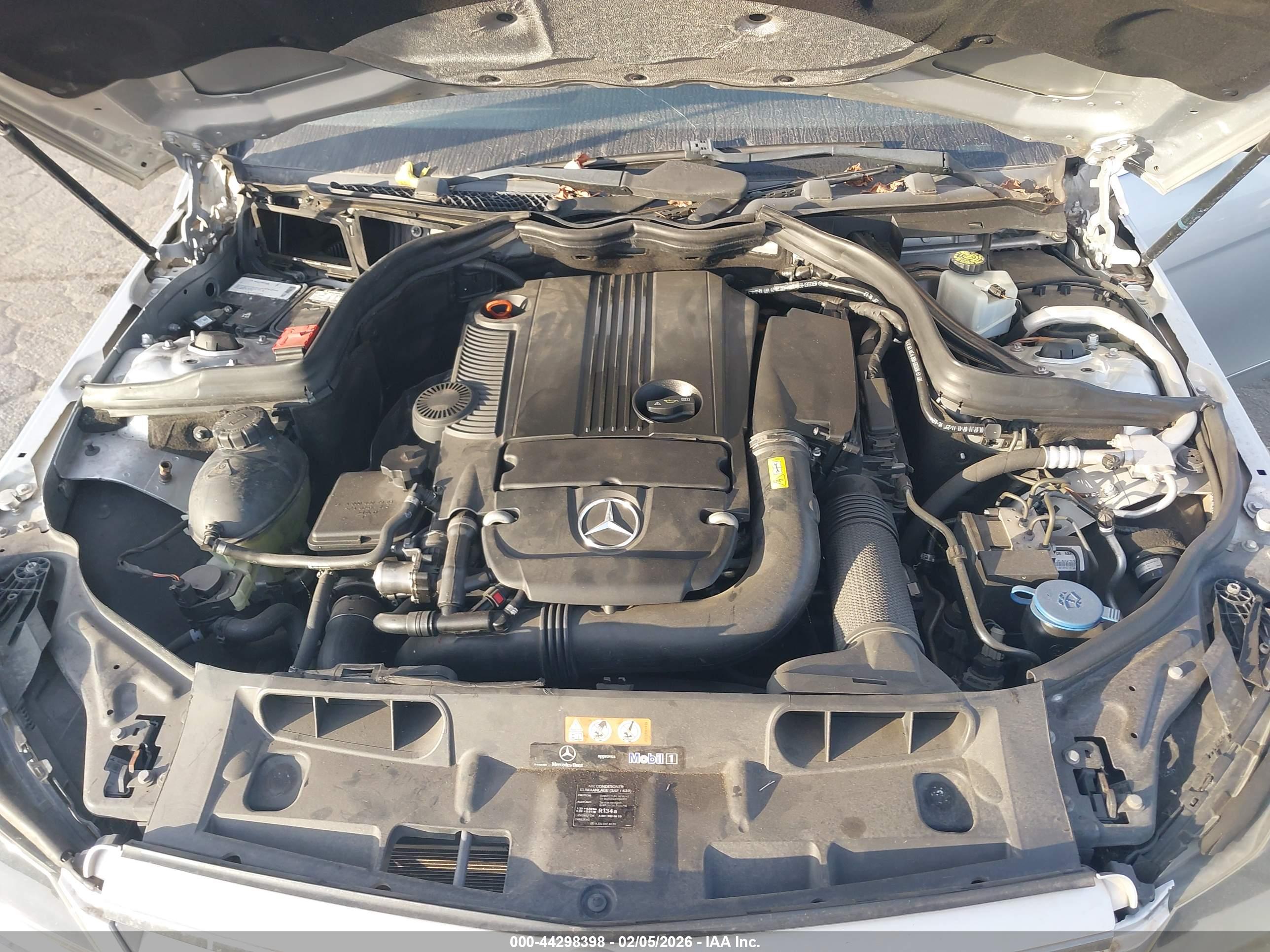 MERCEDES-BENZ C image 10