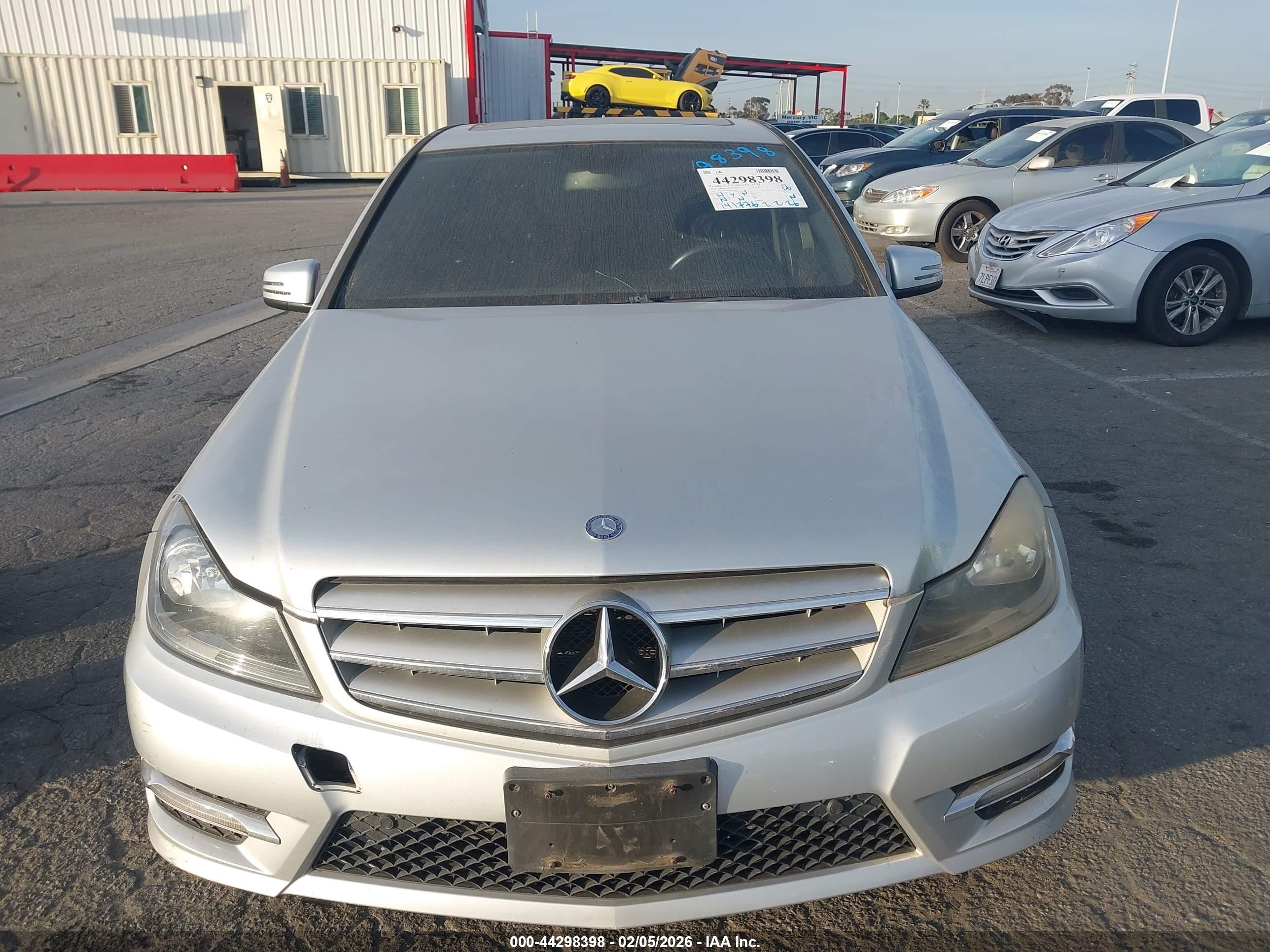 MERCEDES-BENZ C image 6