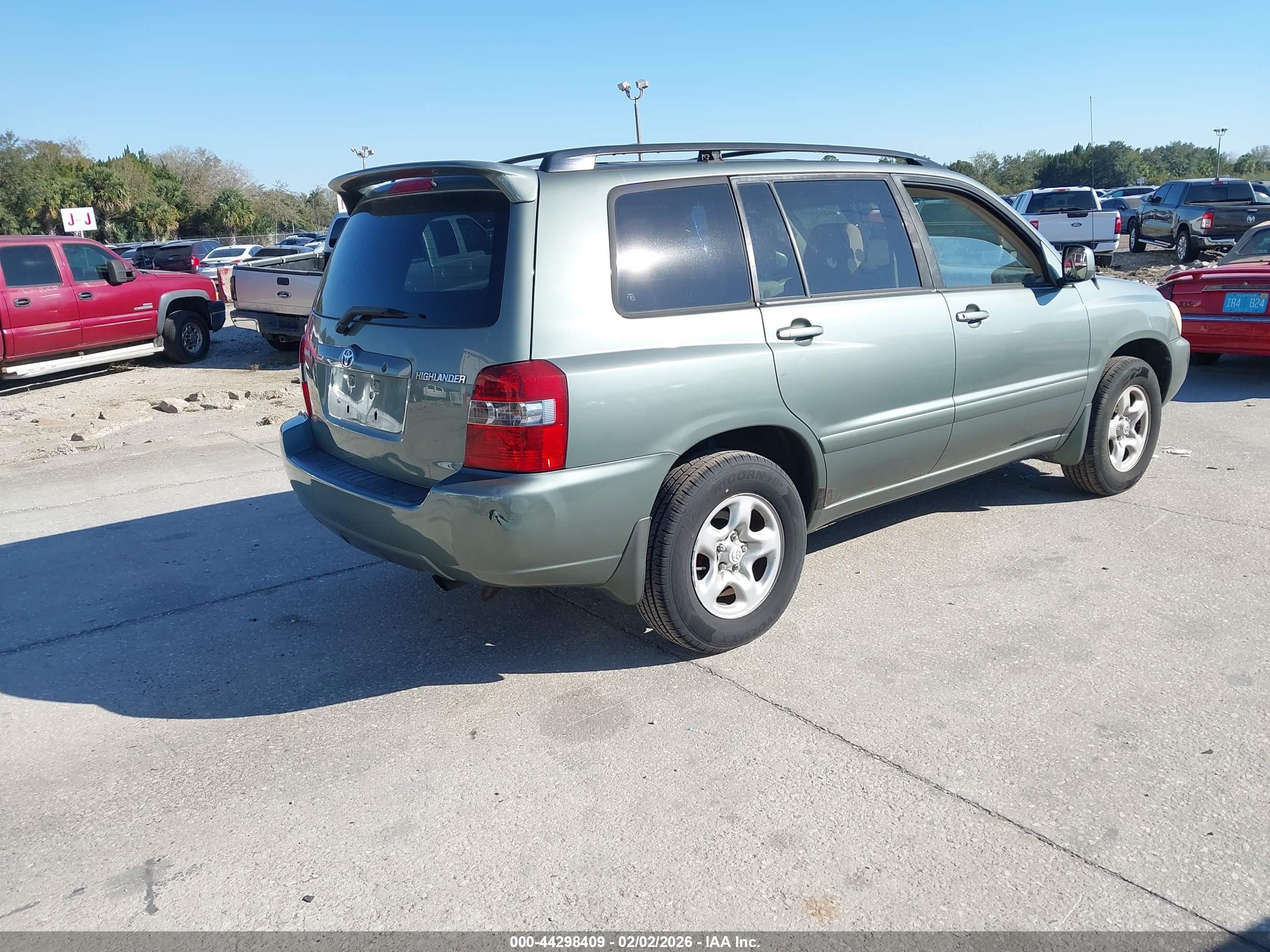 TOYOTA HIGHLANDER image 4